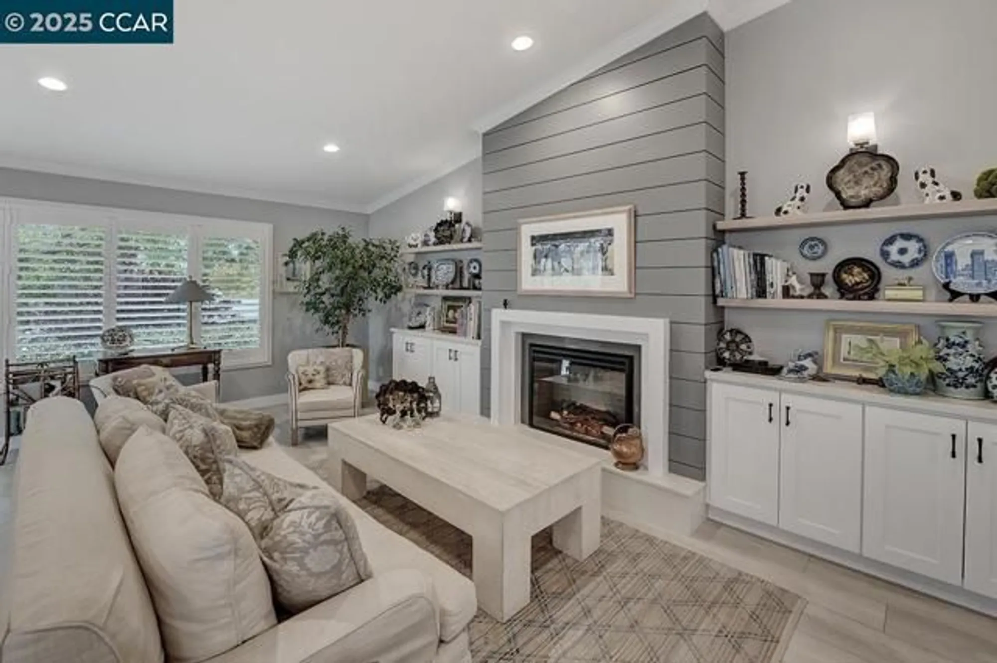 Property Slideshow image 6 of 57 | 925 terra california dr 1, Walnut Creek, CA, 94595