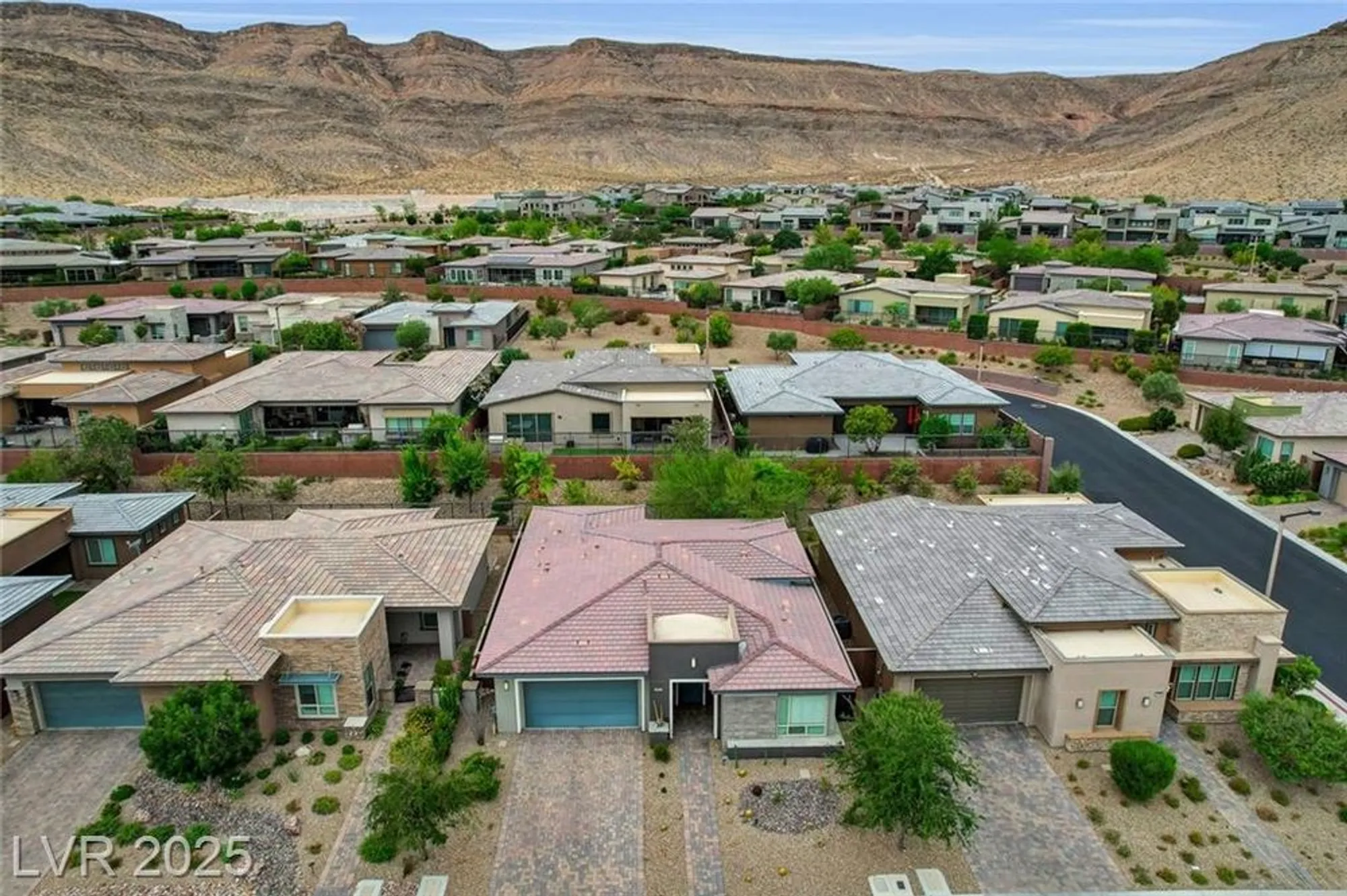 Property Slideshow image 38 of 68 | 6803 regency crest ave, Las Vegas, NV, 89148