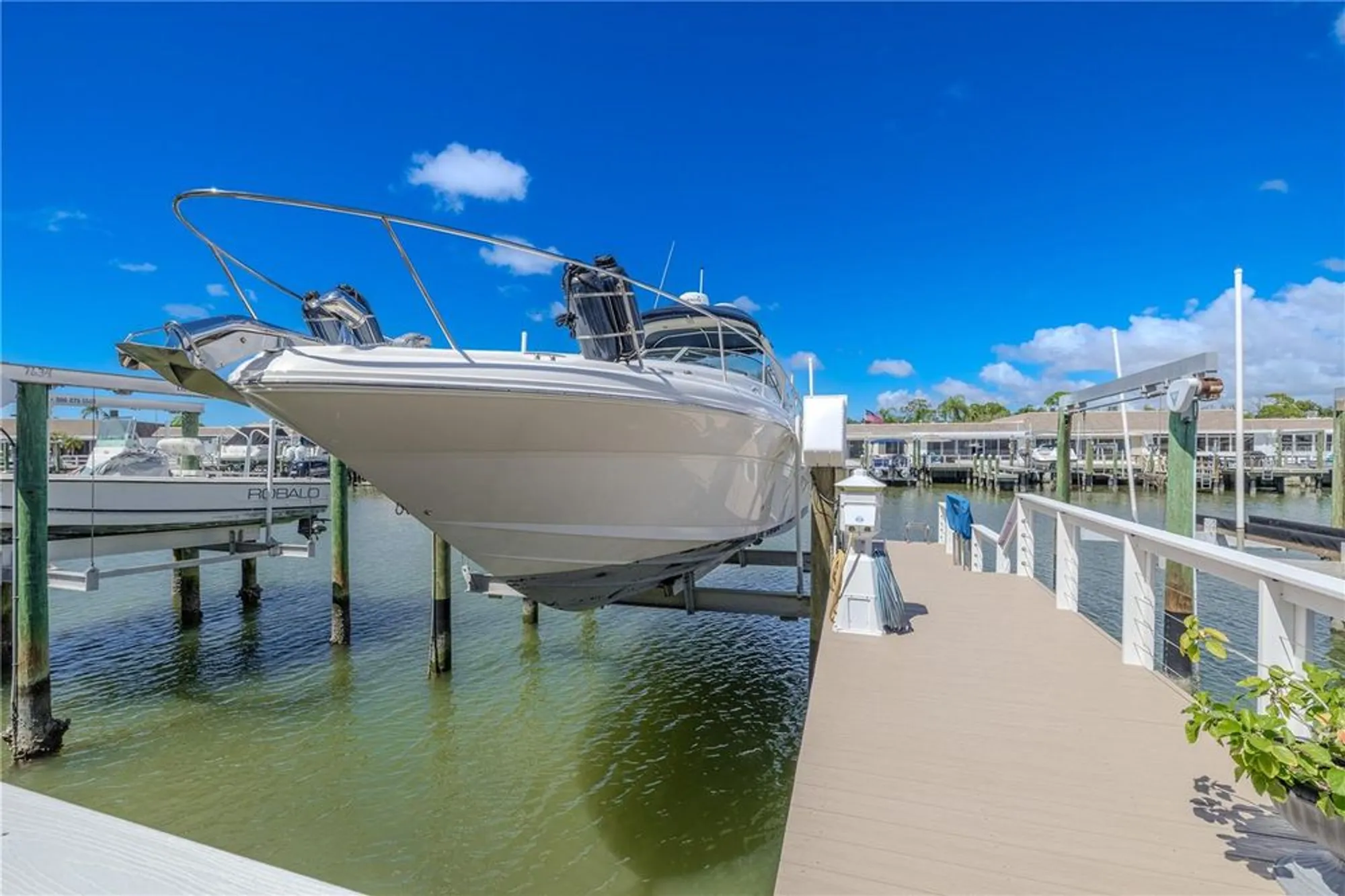 Property Slideshow image 37 of 64 | 345 boca ciega point blvd, Saint Petersburg, FL, 33708