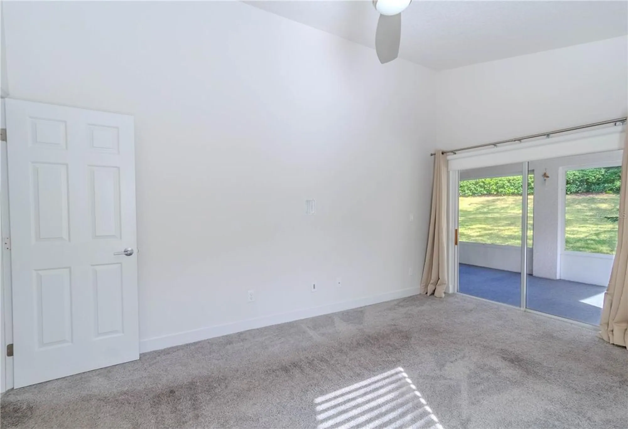 Property Slideshow image 12 of 37 | 3667 kingswood ct, Clermont, FL, 34711