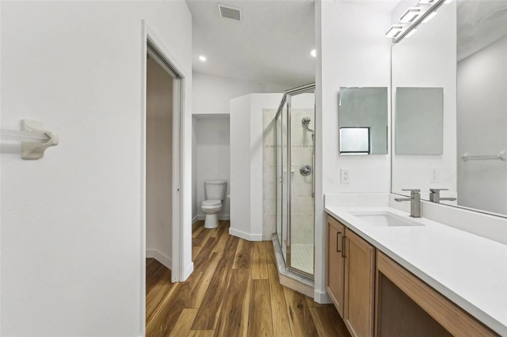 Property Slideshow image 22 of 32 | 533 bent oak ct, Spring Hill, FL, 34609