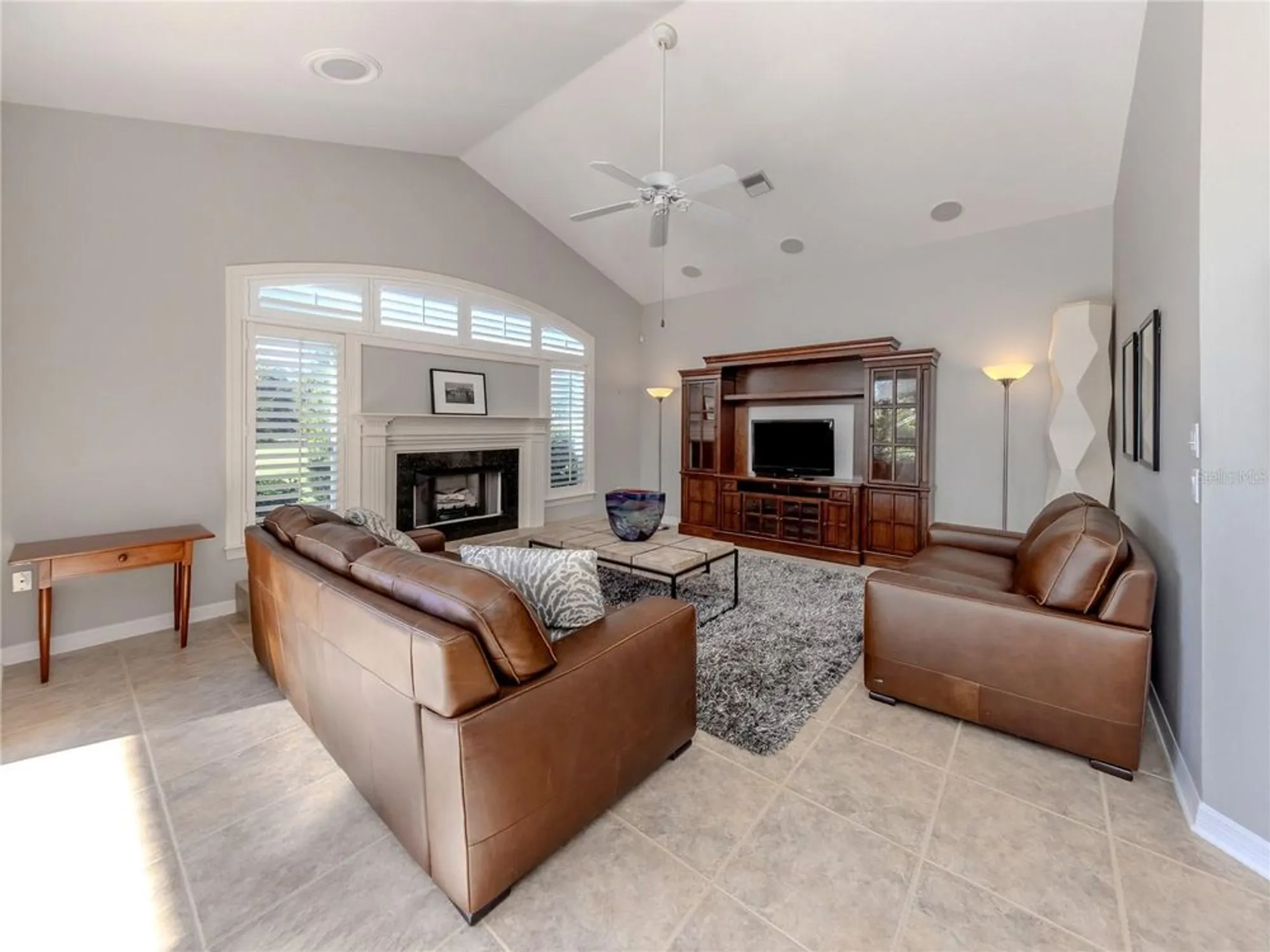Property Slideshow image 14 of 60 | 406 trenwick ln, Venice, FL, 34293