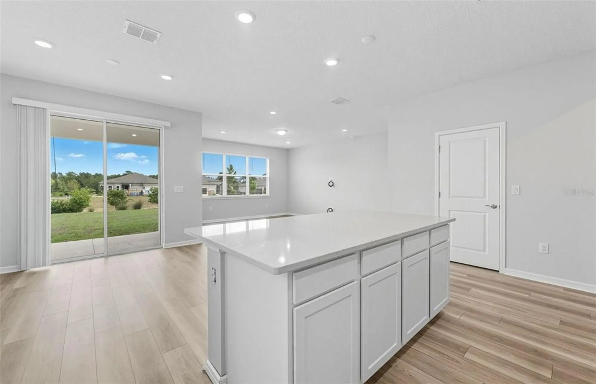 Property Slideshow image 4 of 34 | 8343 sw 58th loop, Ocala, FL, 34481