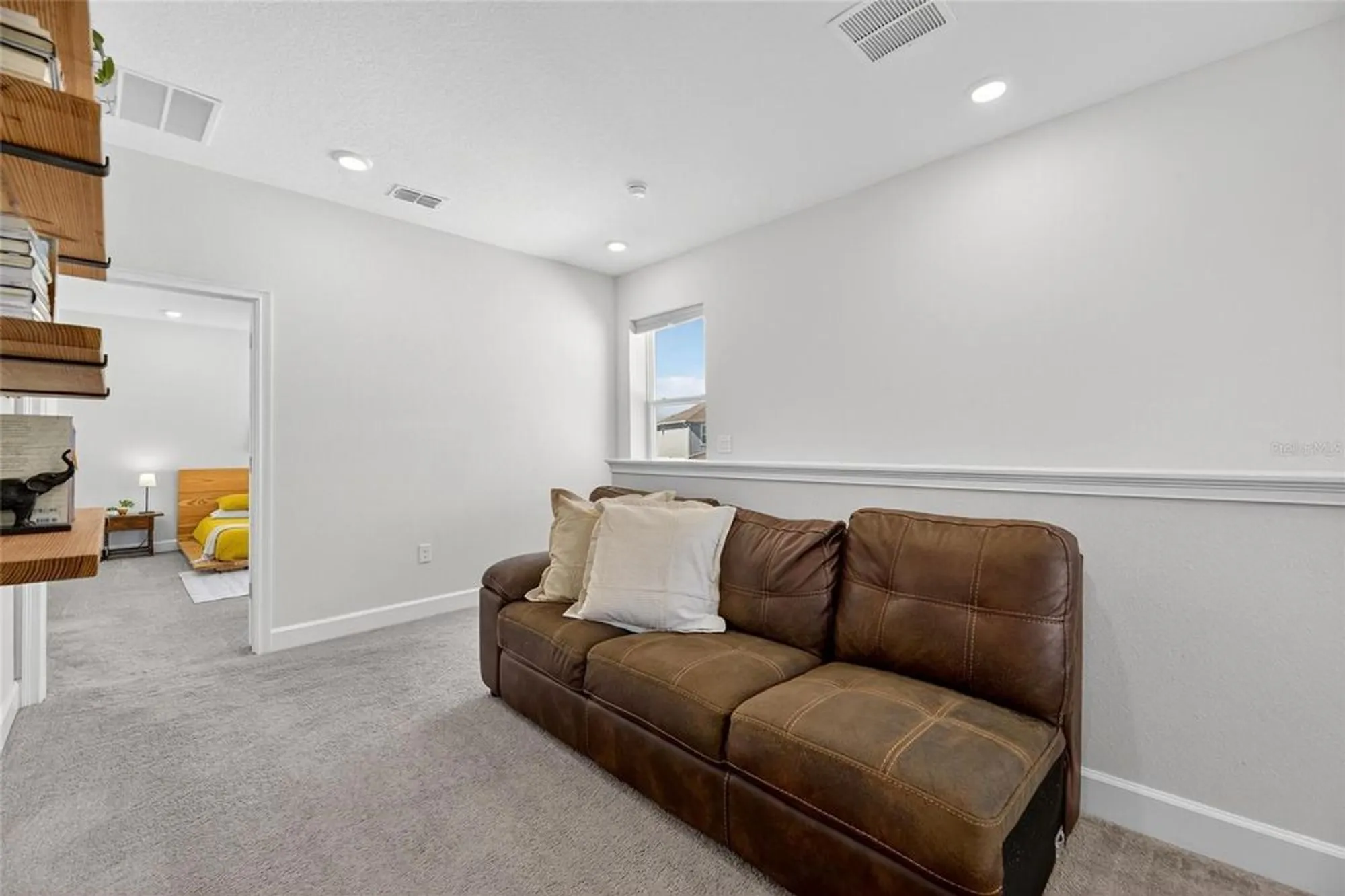 Property Slideshow image 32 of 91 | 324 blackrock ln, Apollo Beach, FL, 33572