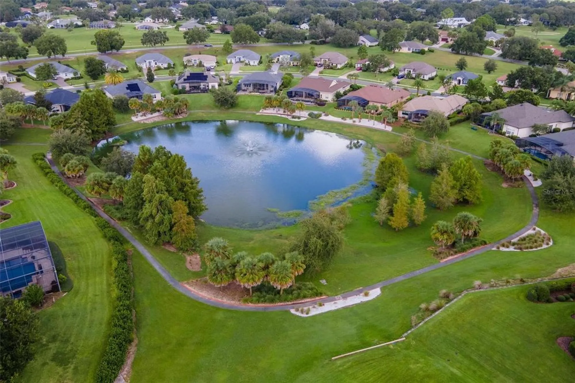 Property Slideshow image 41 of 47 | 38800 harborwoods pl, Lady Lake, FL, 32159