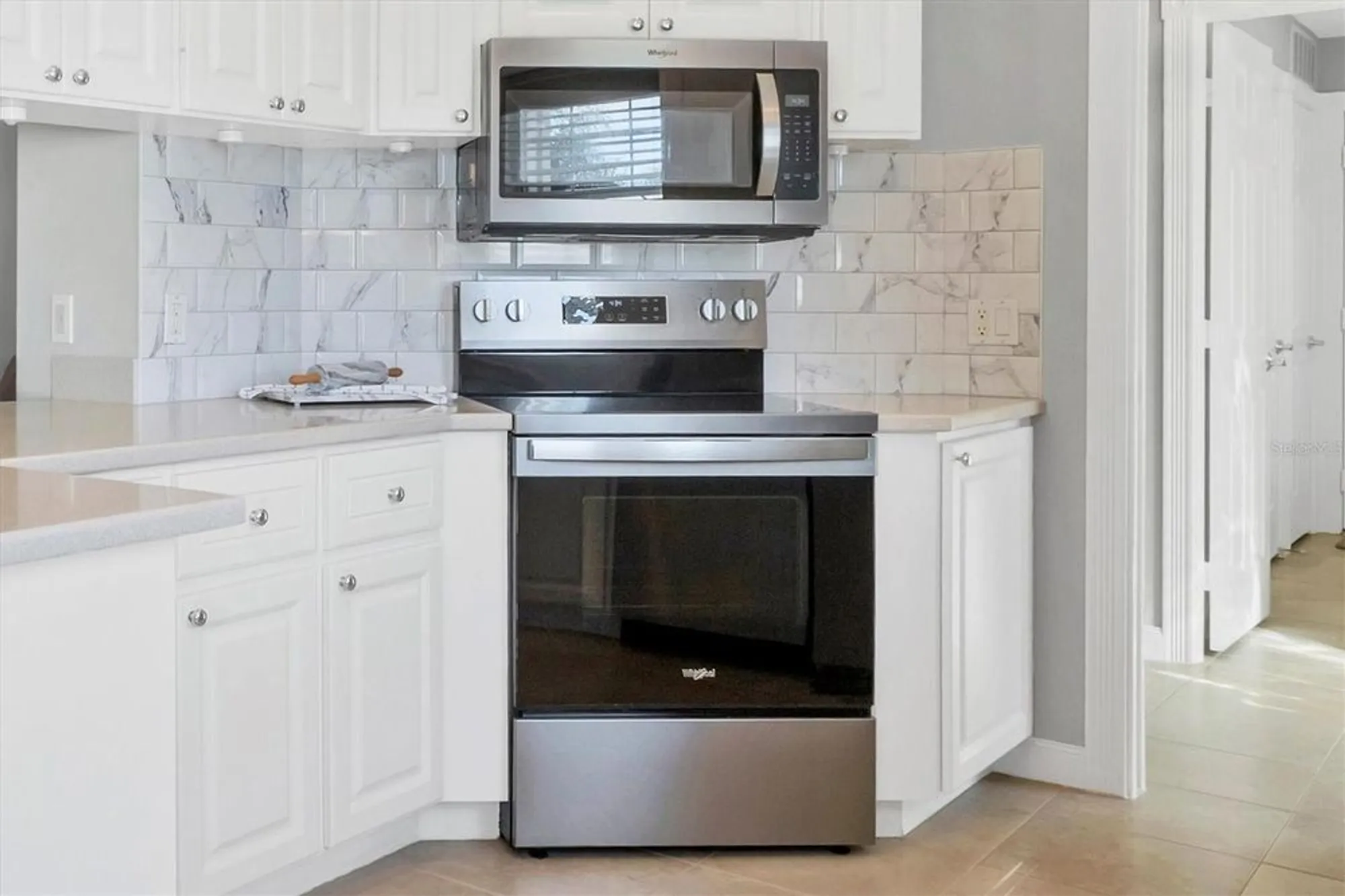 Property Slideshow image 8 of 74 | 6057 erice st, Venice, FL, 34293