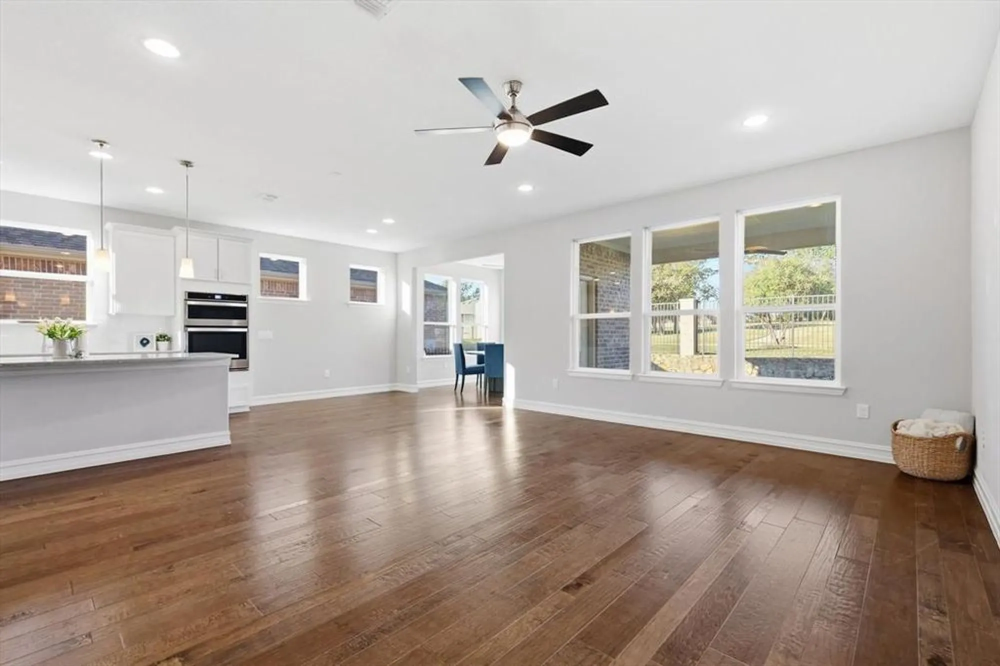 Property Slideshow image 8 of 40 | 9405 dusky trl, Mckinney, TX, 75071