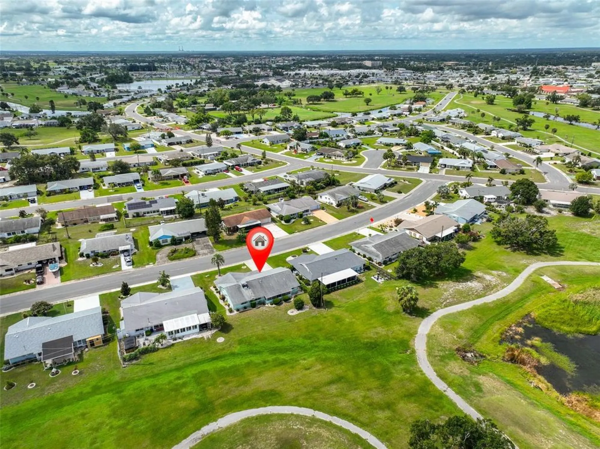 Property Slideshow image 33 of 41 | 823 fox hills dr, Sun City Center, FL, 33573