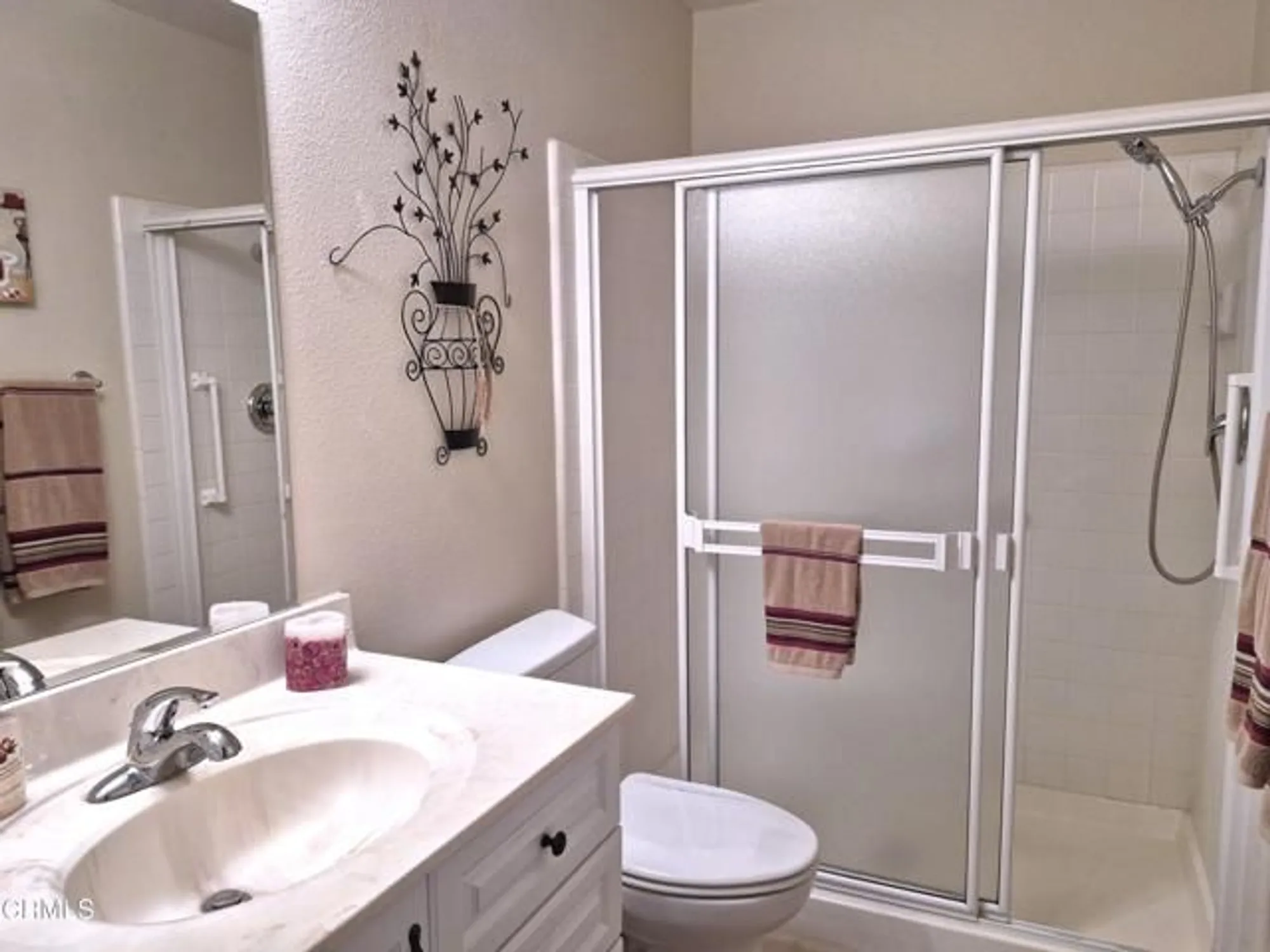 Property Slideshow image 13 of 48 | 34135 village 34, Camarillo, CA, 93012