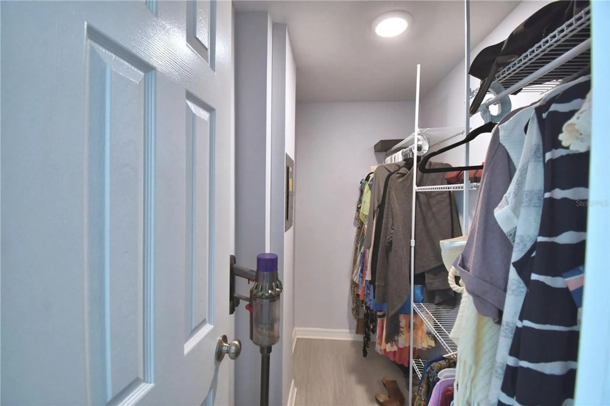 Property Slideshow image 25 of 48 | 4816 goldenview ln, Lakeland, FL, 33811