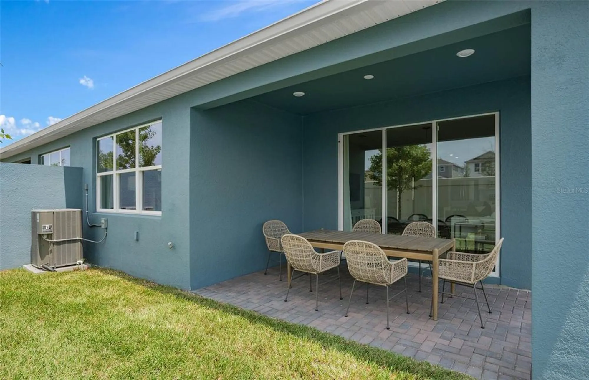 Property Slideshow image 6 of 37 | 1807 spring shower cir, Kissimmee, FL, 34744