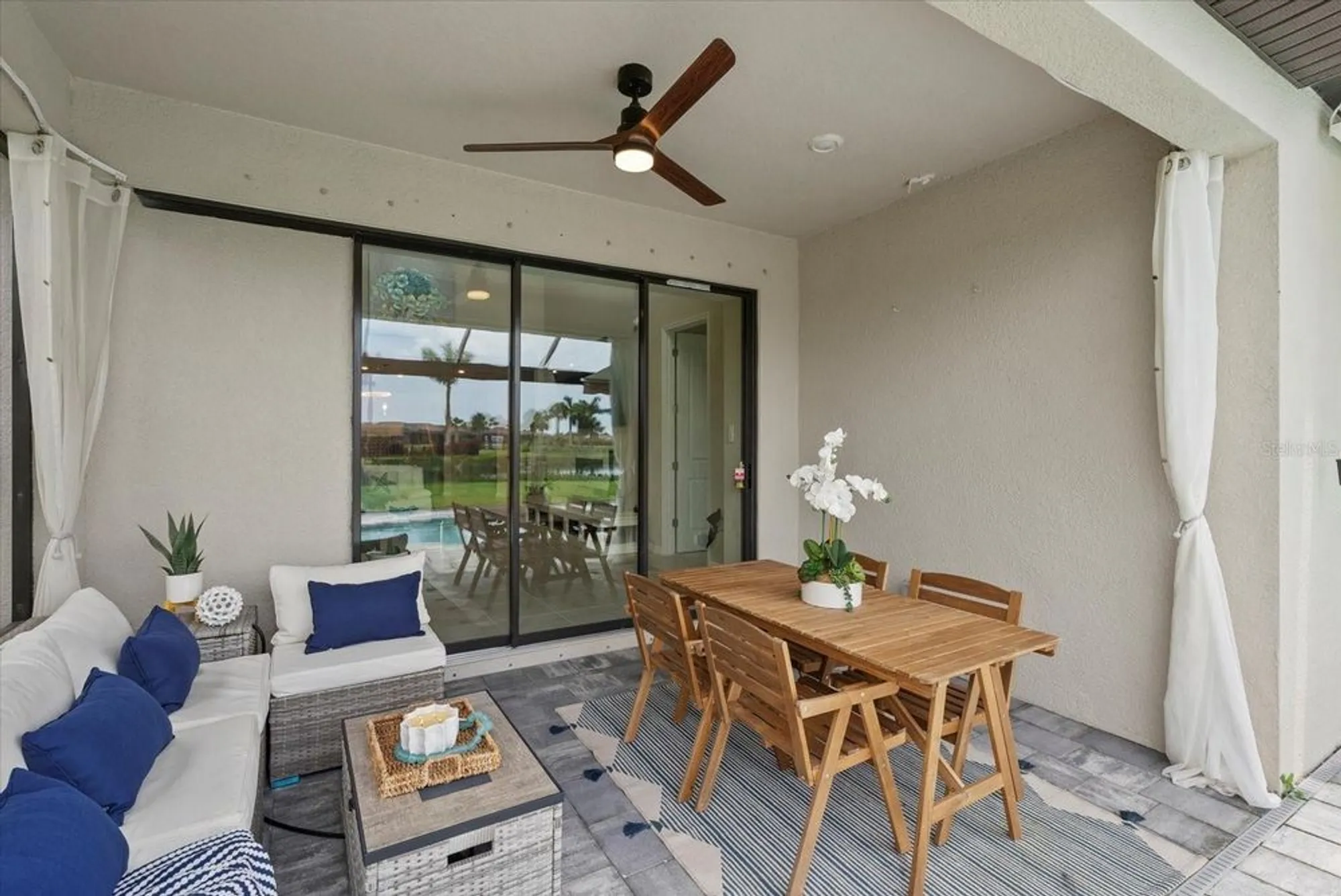 Property Slideshow image 28 of 71 | 10117 milky way cir, Sarasota, FL, 34241