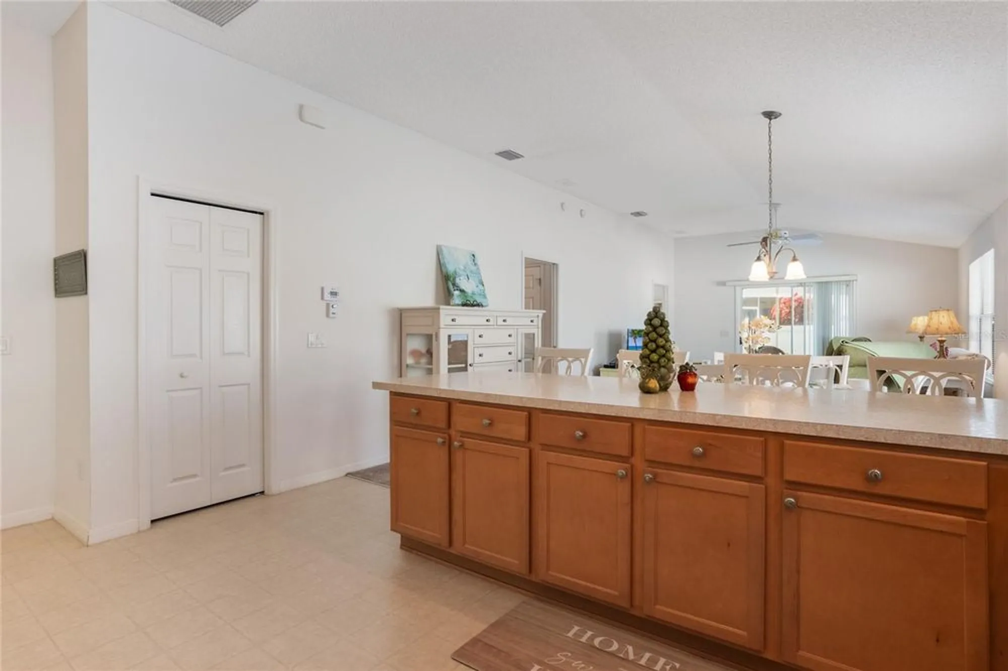 Property Slideshow image 13 of 34 | 594 lacy pl, The Villages, FL, 32162