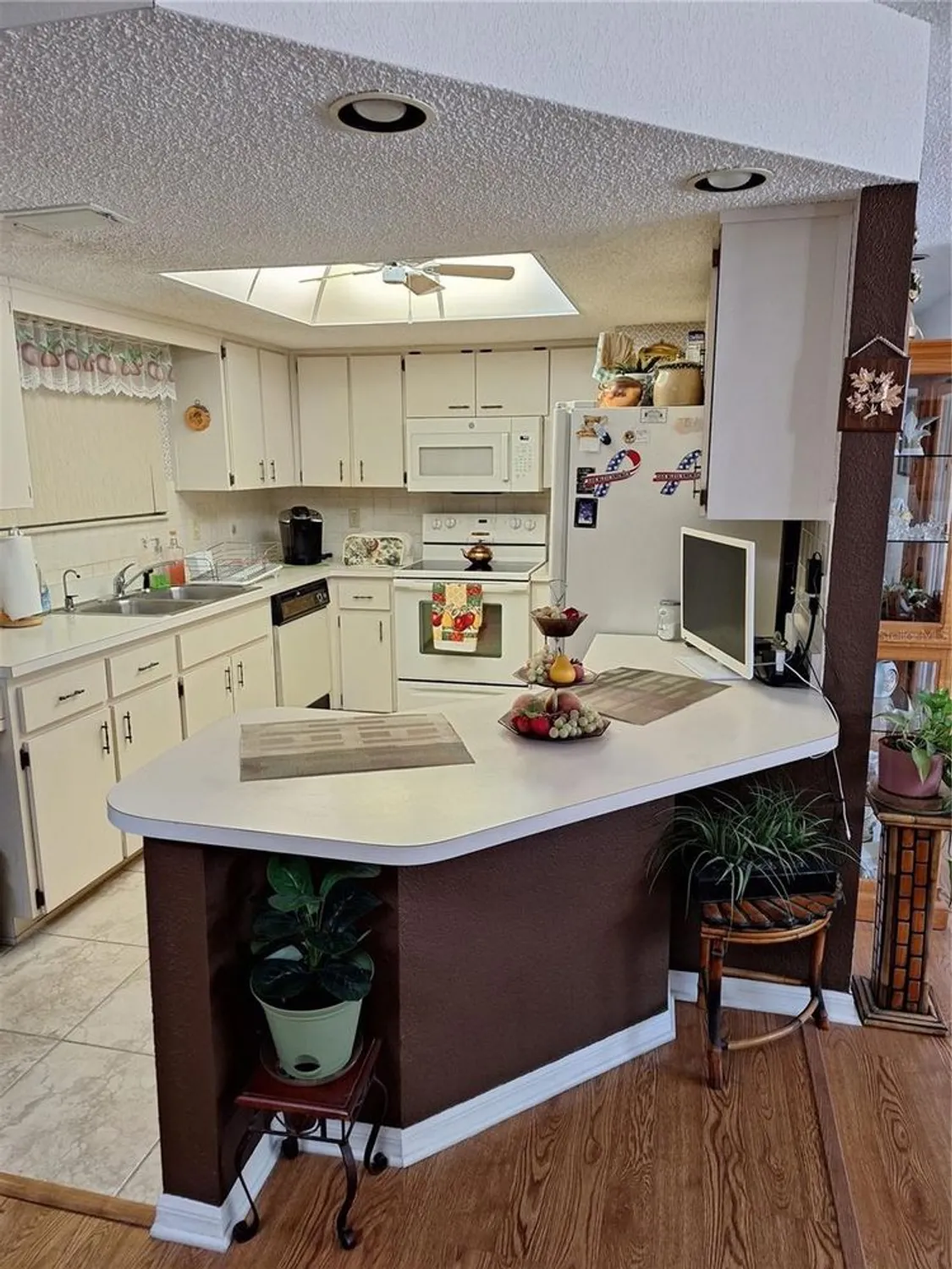 Property Slideshow image 12 of 27 | 8107 sw 108th place rd, Ocala, FL, 34481