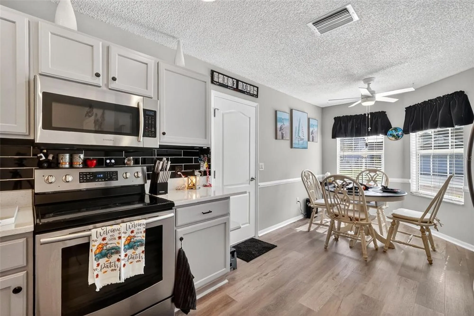 Property Slideshow image 9 of 30 | 16850 se 86th deptford ct, The Villages, FL, 32162