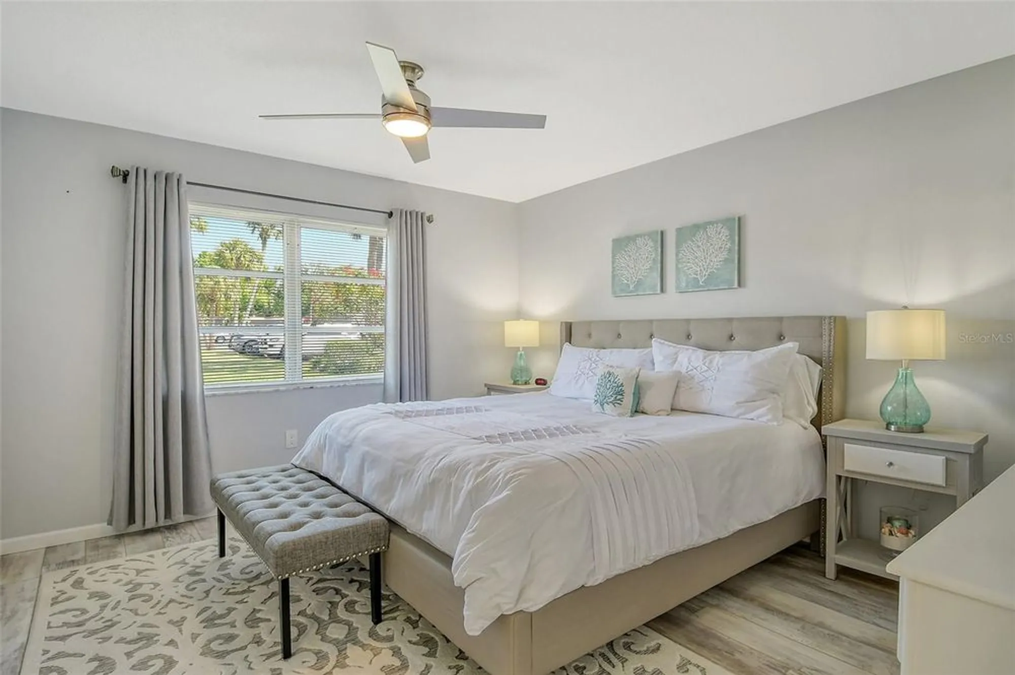 Property Slideshow image 30 of 47 | 2752 riverbluff pl # 66, Sarasota, FL, 34231