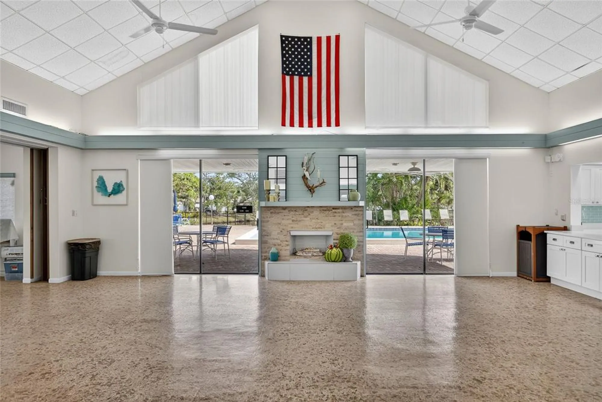 Property Slideshow image 25 of 40 | 612 chestnut ln # 100, Englewood, FL, 34223