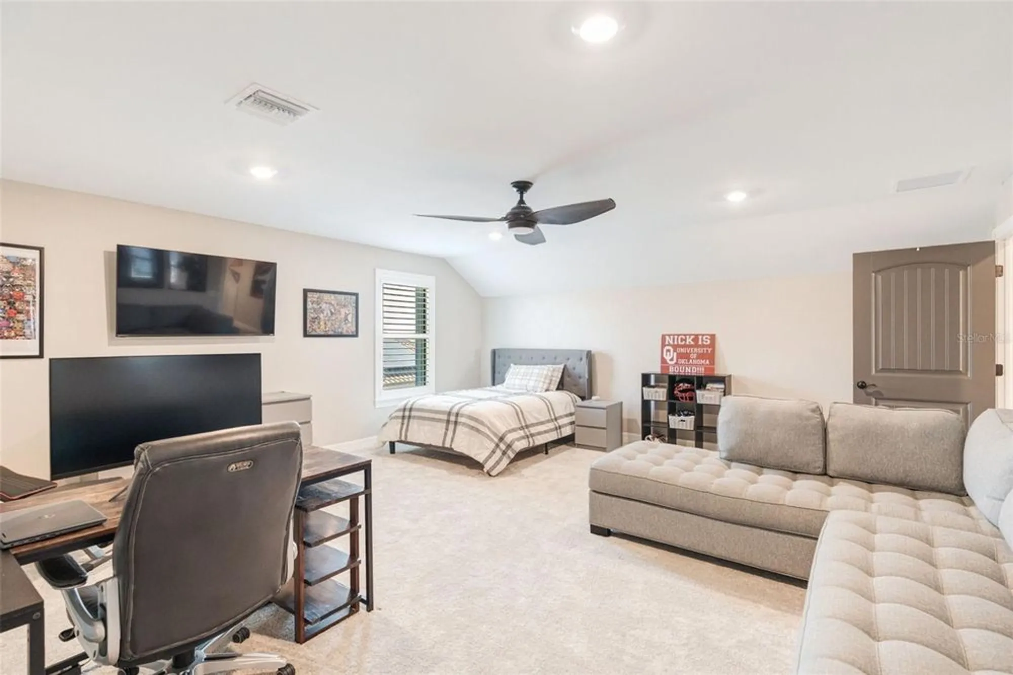 Property Slideshow image 32 of 52 | 13303 rinella st, Venice, FL, 34293