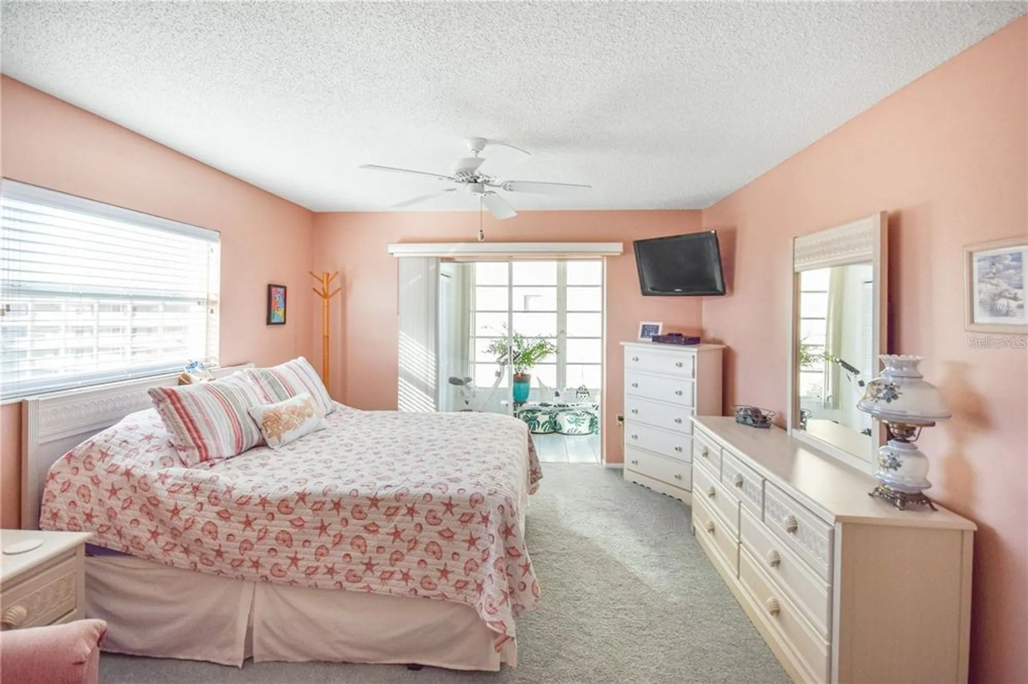Property Slideshow image 25 of 43 | 3617 lake bayshore dr j-401, Bradenton, FL, 34205