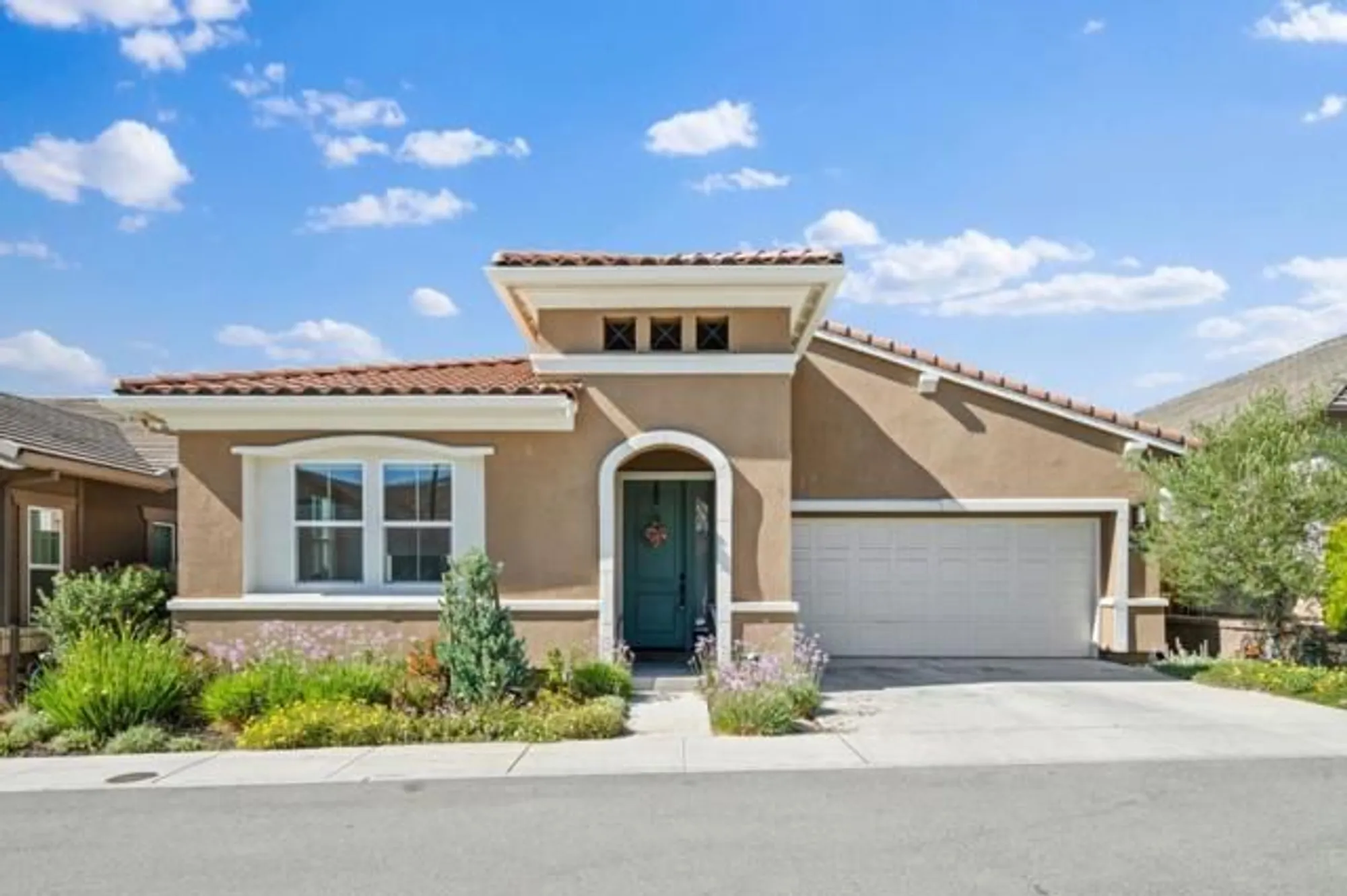 Property Slideshow image 3 of 31 | 1120 richard rd, Hollister, CA, 95023