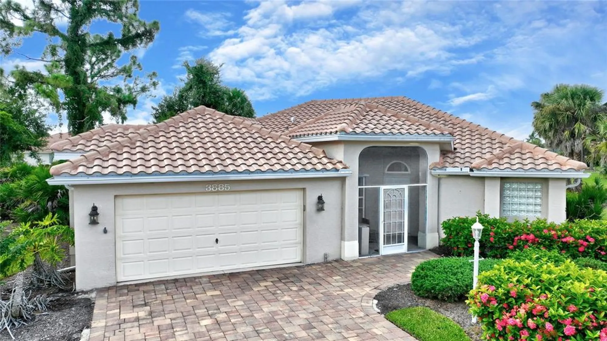 Property Slideshow image 1 of 32 | 3885 cape cole blvd, Punta Gorda, FL, 33955