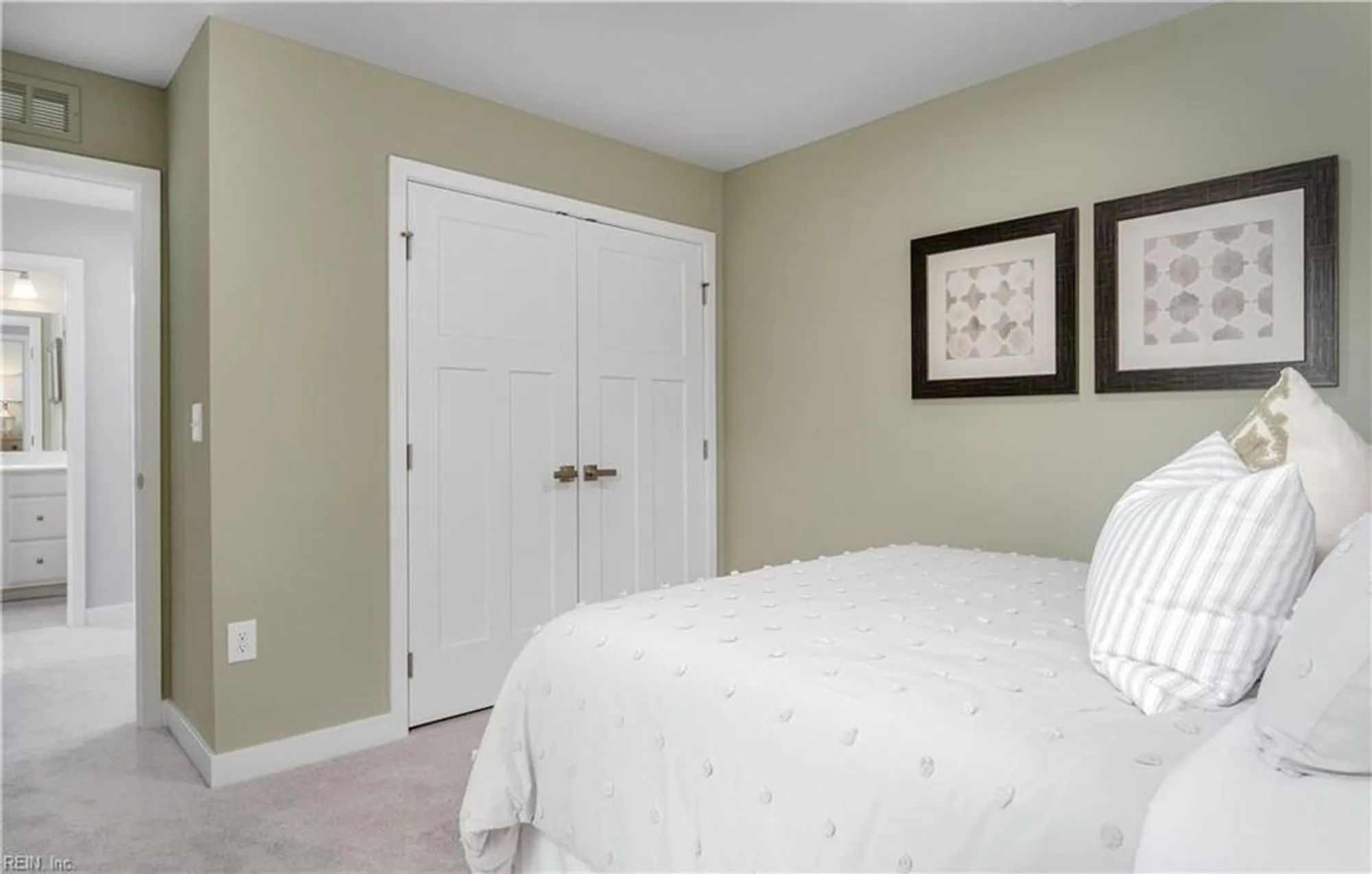 Property Slideshow image 23 of 25 | 23054 preserve pl, Carrollton, VA, 23314