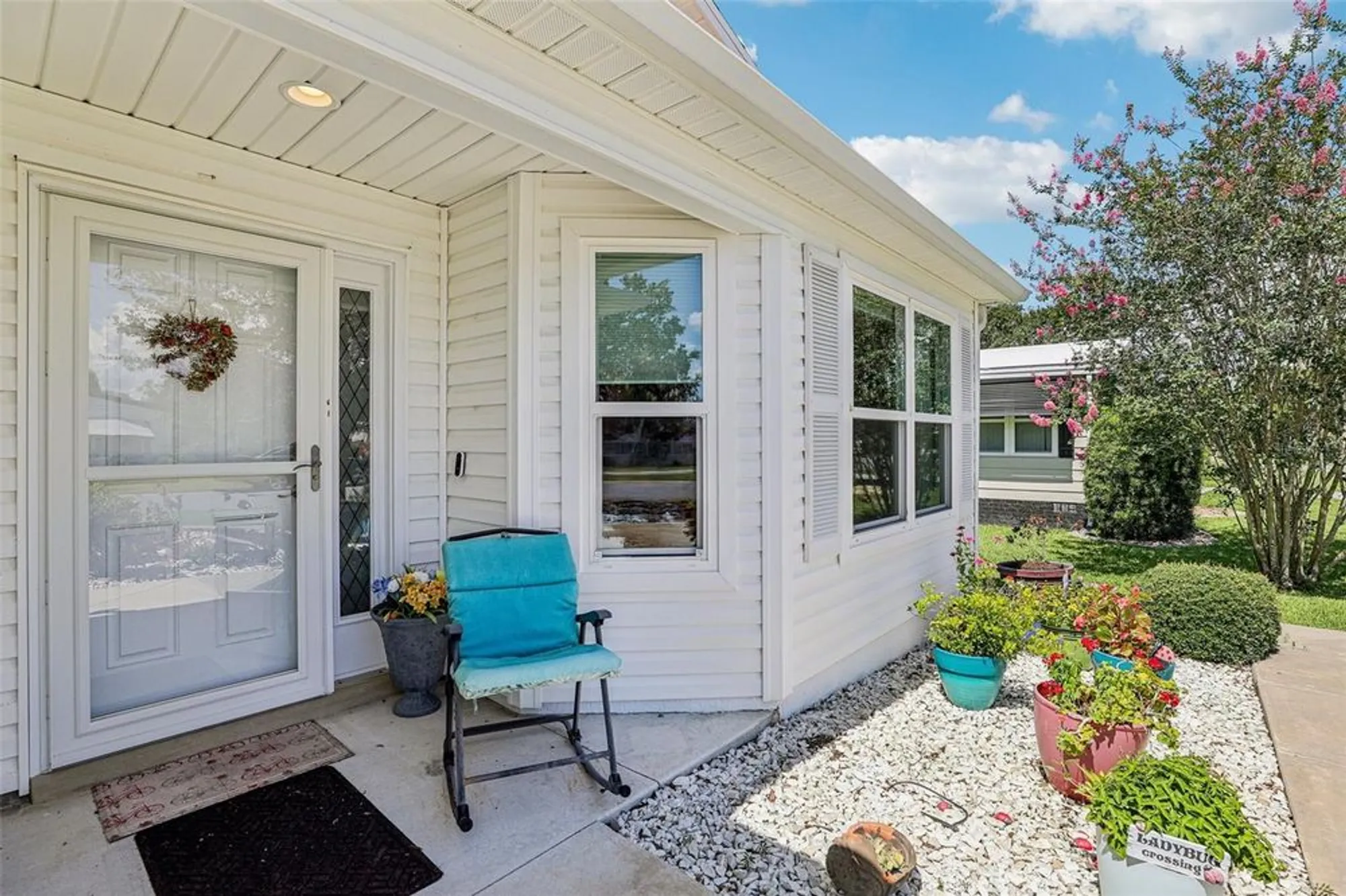 Property Slideshow image 3 of 57 | 703 royal palm ave, Lady Lake, FL, 32159