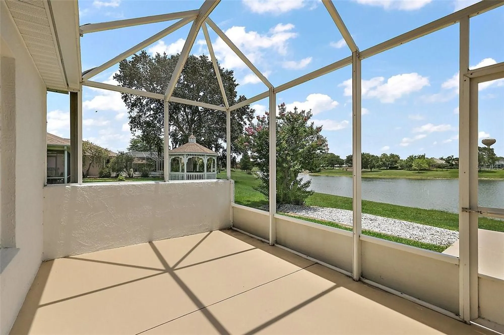 Property Slideshow image 7 of 21 | 2002 enrique dr, The Villages, FL, 32159