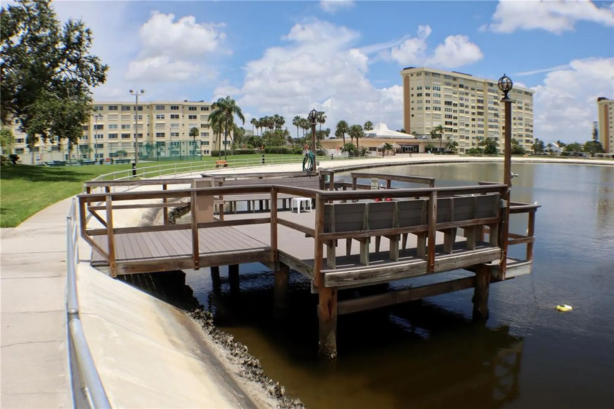 Property Slideshow image 40 of 51 | 4775 cove cir apt 403, St Petersburg, FL, 33708