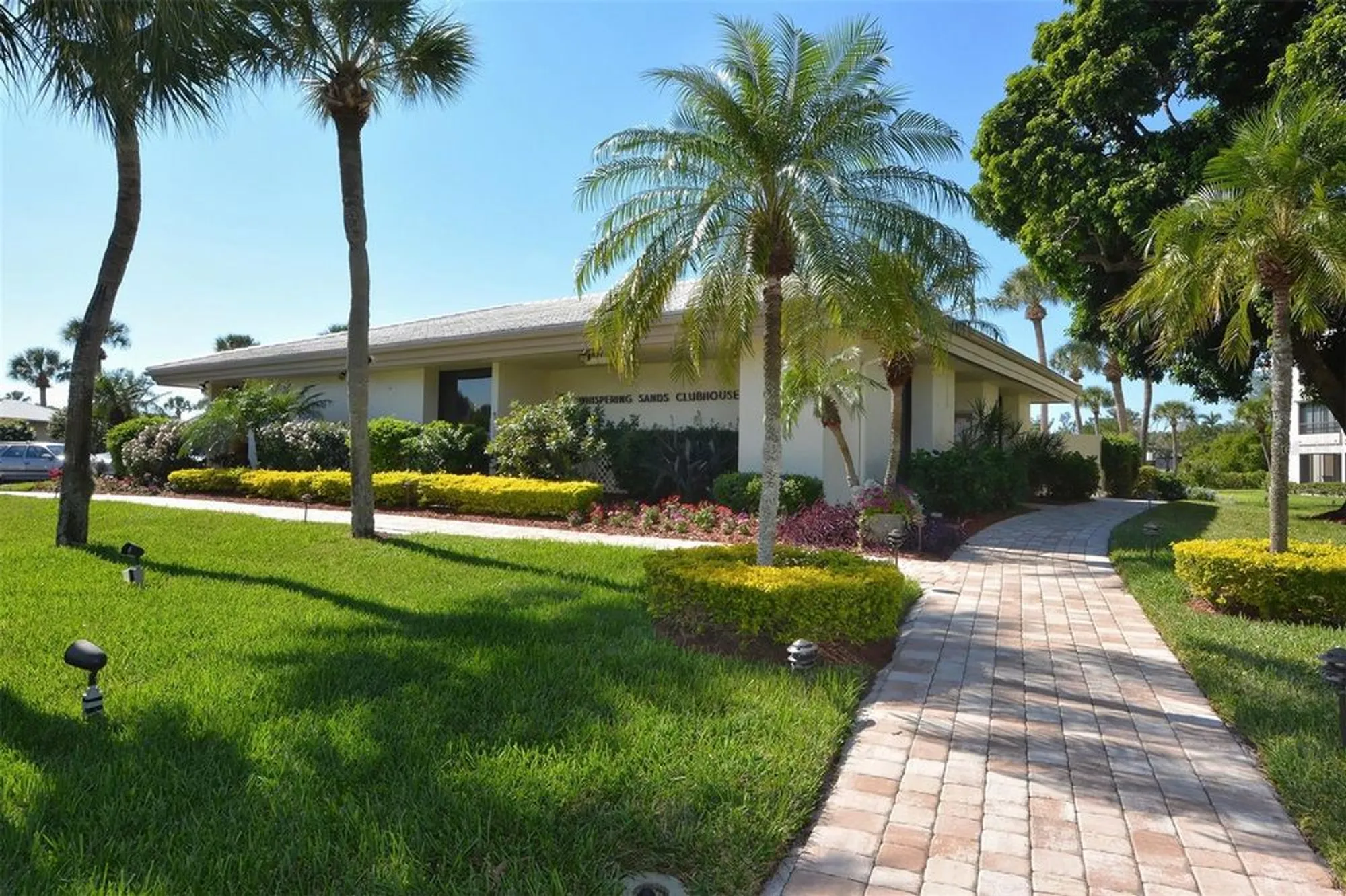 Property Slideshow image 55 of 65 | 119 whispering sands cir # v36, Sarasota, FL, 34242