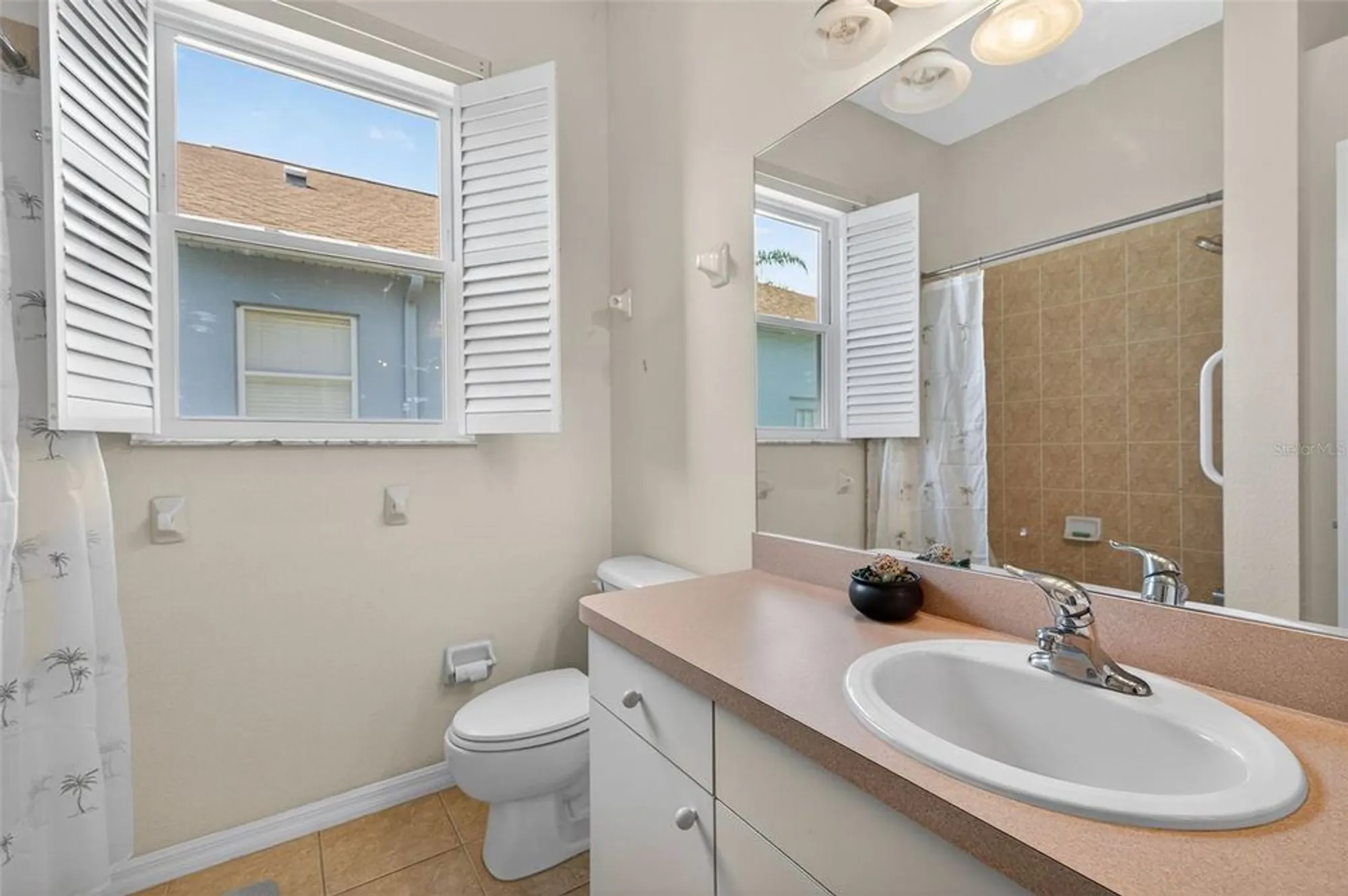 Property Slideshow image 22 of 71 | 11501 bloomington ct, New Port Richey, FL, 34654