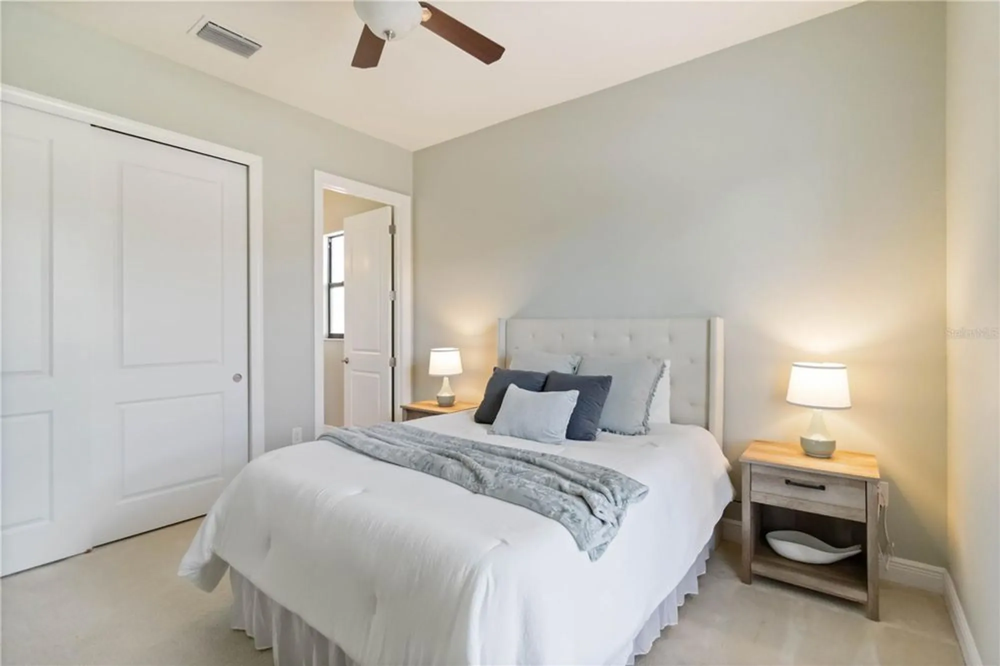 Property Slideshow image 27 of 75 | 10618 corkwood ct, Venice, FL, 34293