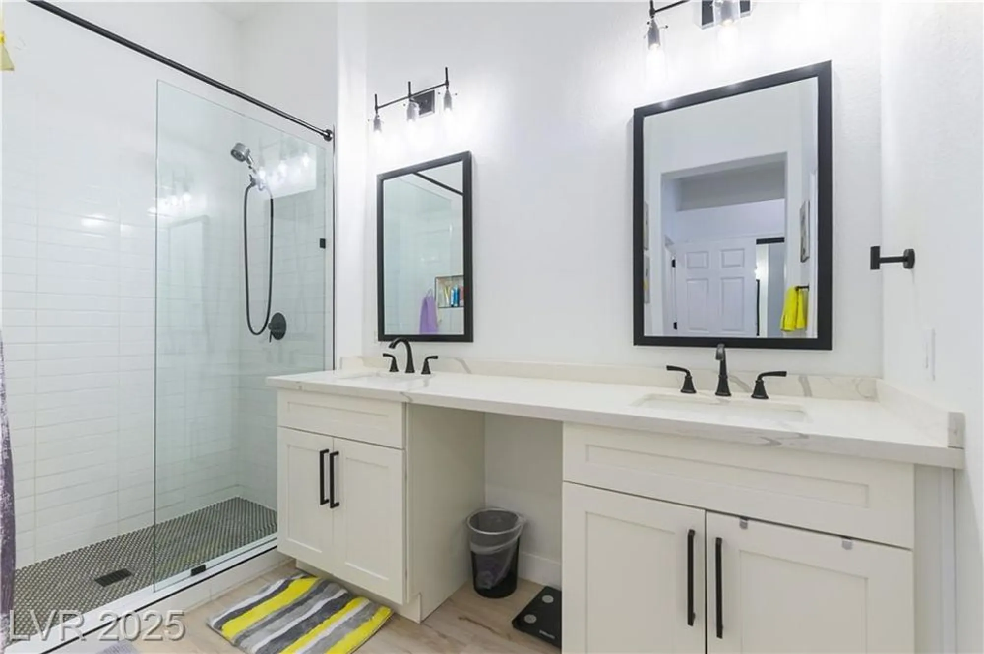 Property Slideshow image 11 of 27 | 2011 sun cliffs st, Las Vegas, NV, 89134