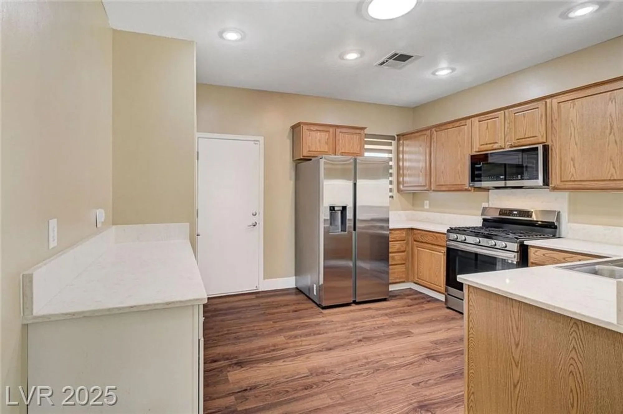 Property Slideshow image 17 of 61 | 2496 serene moon dr, Henderson, NV, 89044