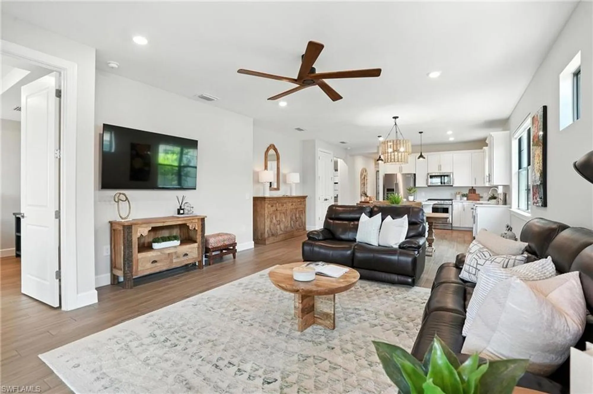 Property Slideshow image 9 of 50 | 11945 sacra pl, Fort Myers, FL, 33913