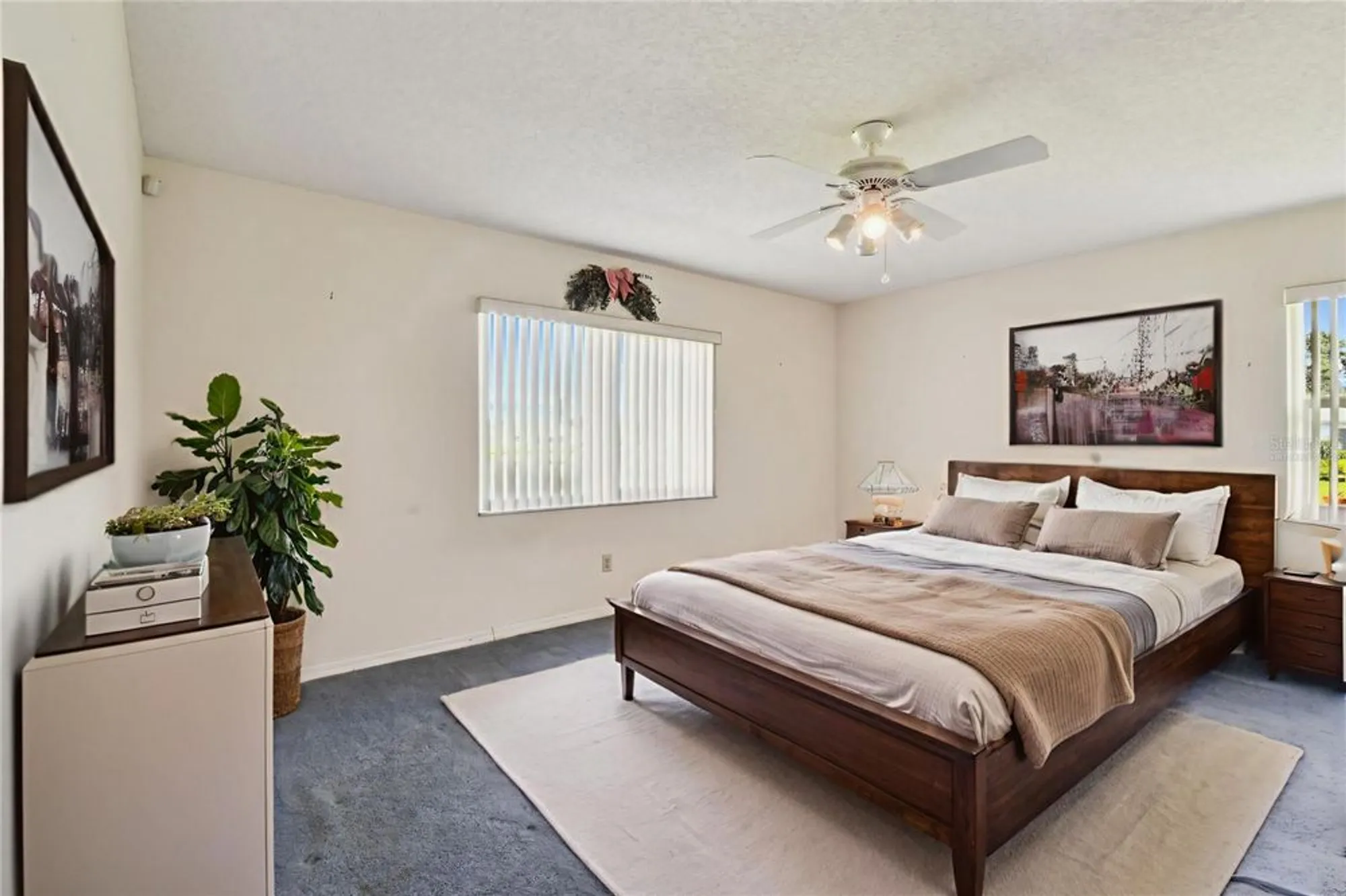 Property Slideshow image 17 of 28 | 912 e del webb blvd, Sun City Center, FL, 33573