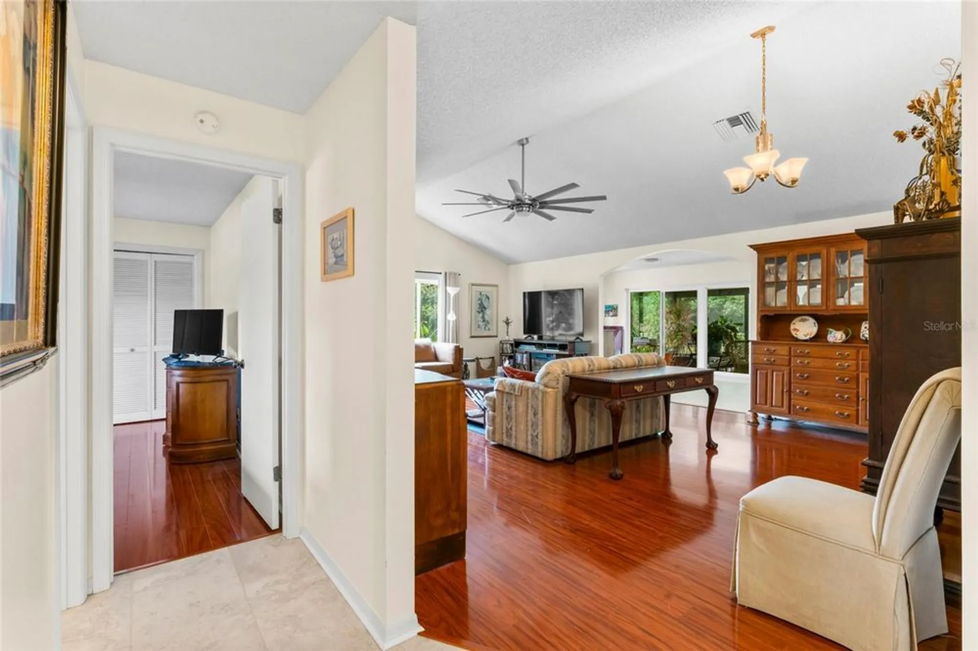 Property Slideshow image 7 of 52 | 1817 new bedford dr, Sun City Center, FL, 33573