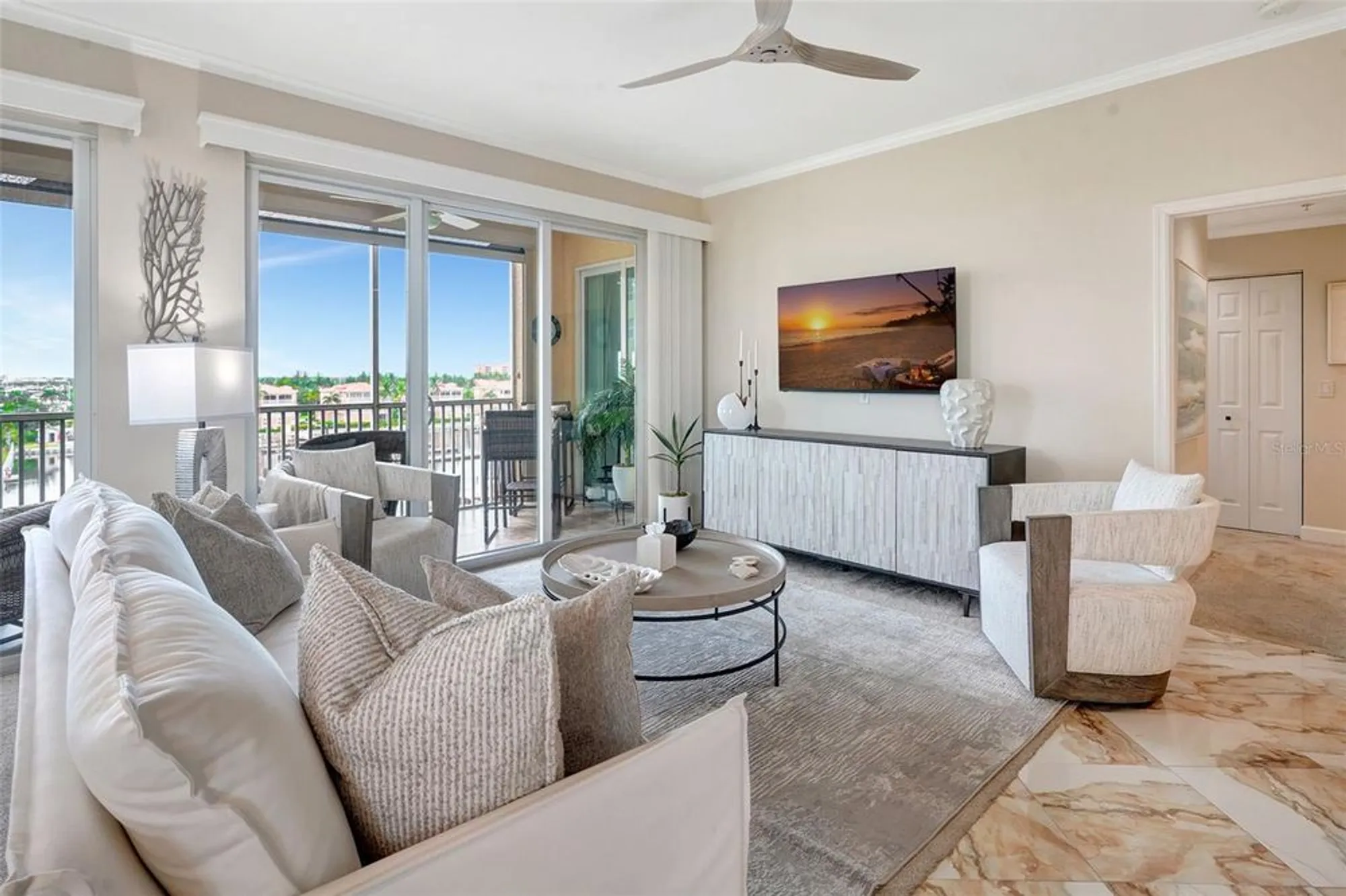 Property Slideshow image 10 of 32 | 2060 matecumbe key rd unit 2501, Punta Gorda, FL, 33955