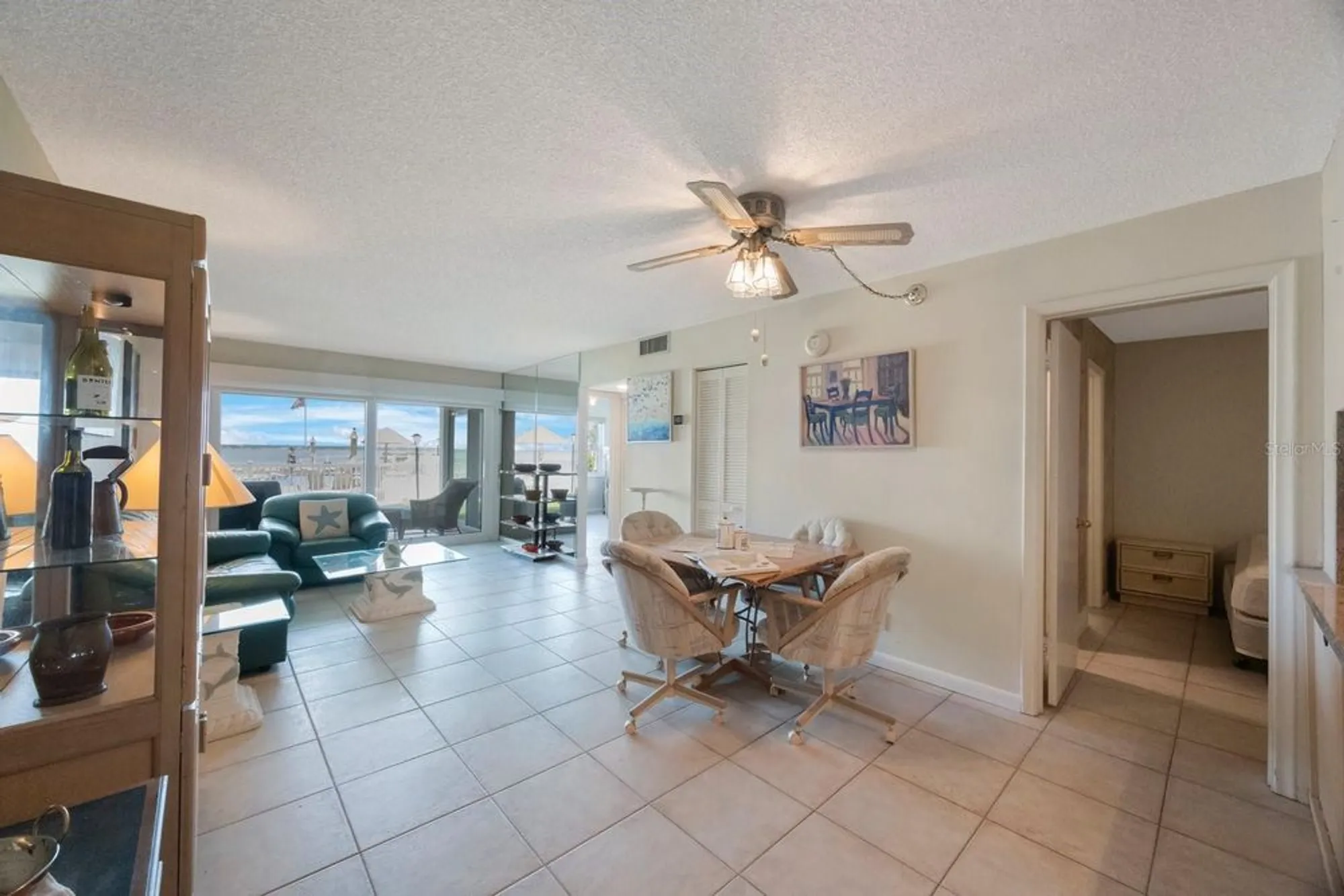 Property Slideshow image 12 of 37 | 6265 sun blvd apt 112, St Petersburg, FL, 33715