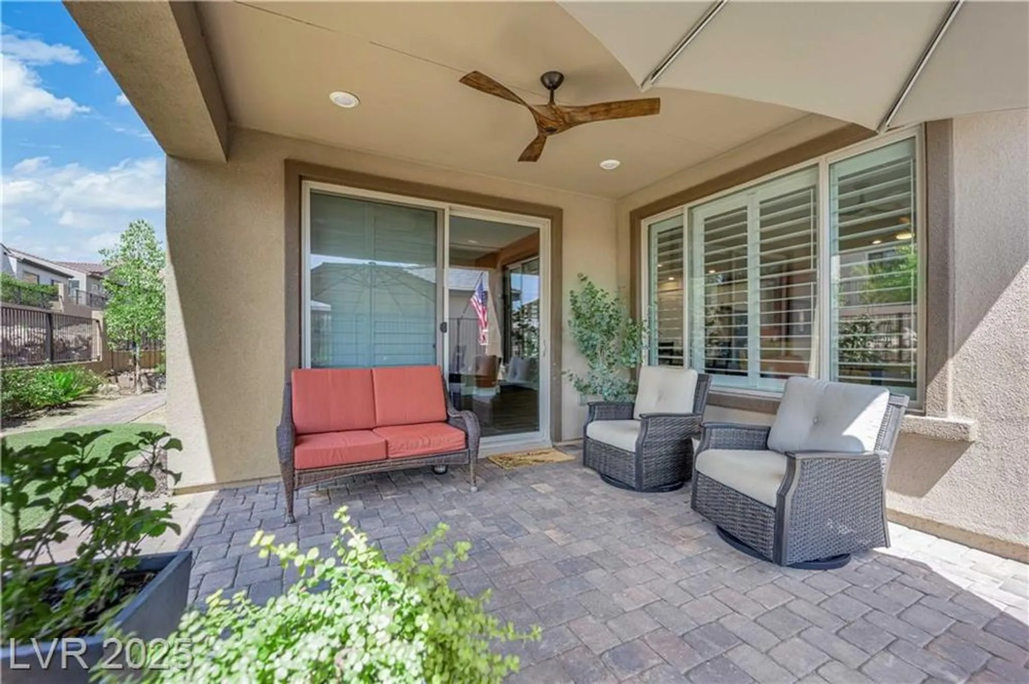 Property Slideshow image 34 of 57 | 11 arid crest ave, Henderson, NV, 89011