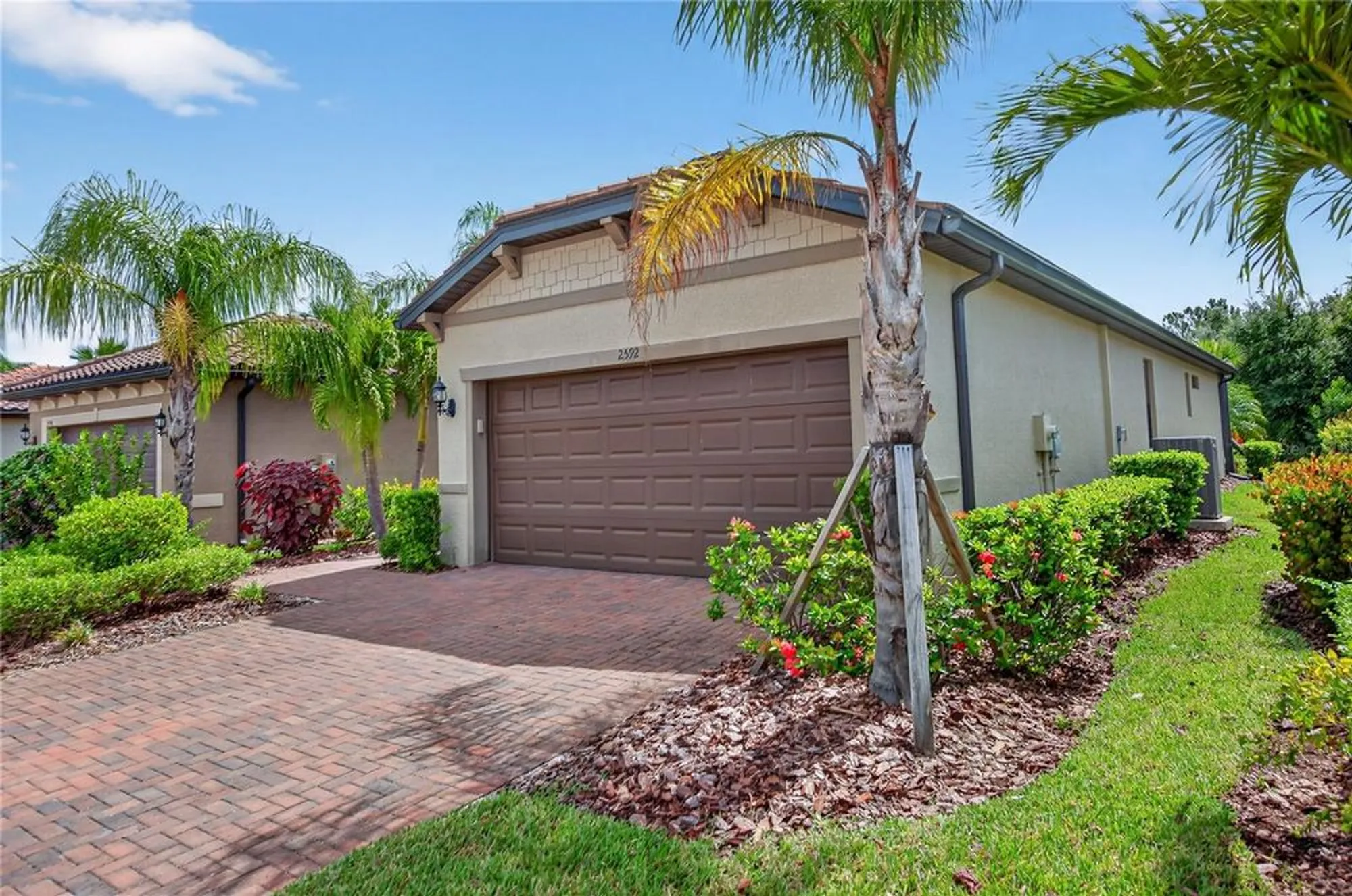 Property Slideshow image 6 of 82 | 2592 brassica dr, North Port, FL, 34289
