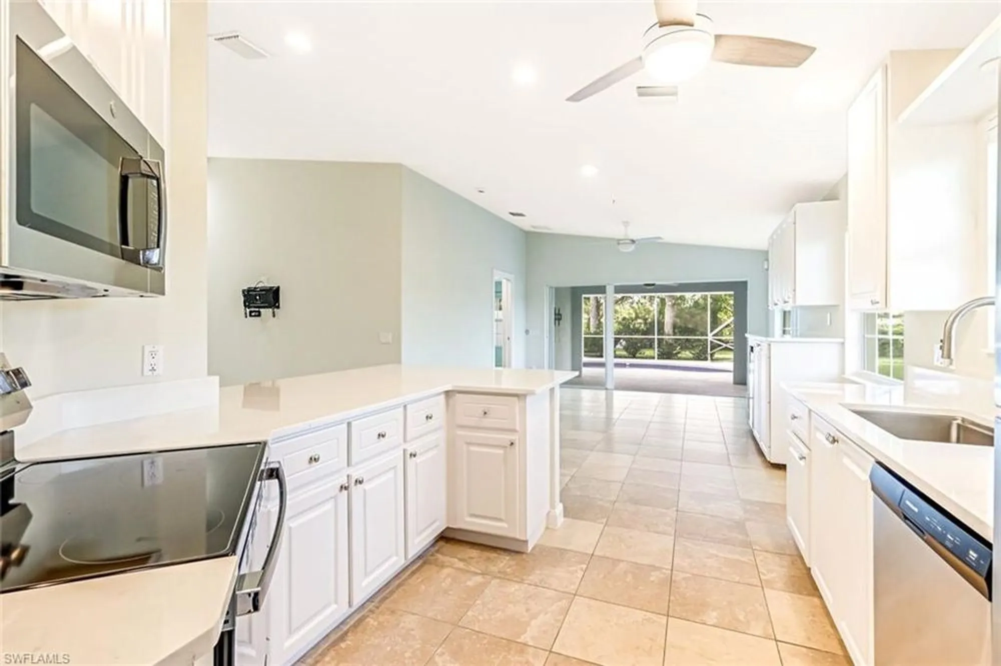 Property Slideshow image 10 of 43 | 28839 vermillion ln, Bonita Springs, FL, 34135