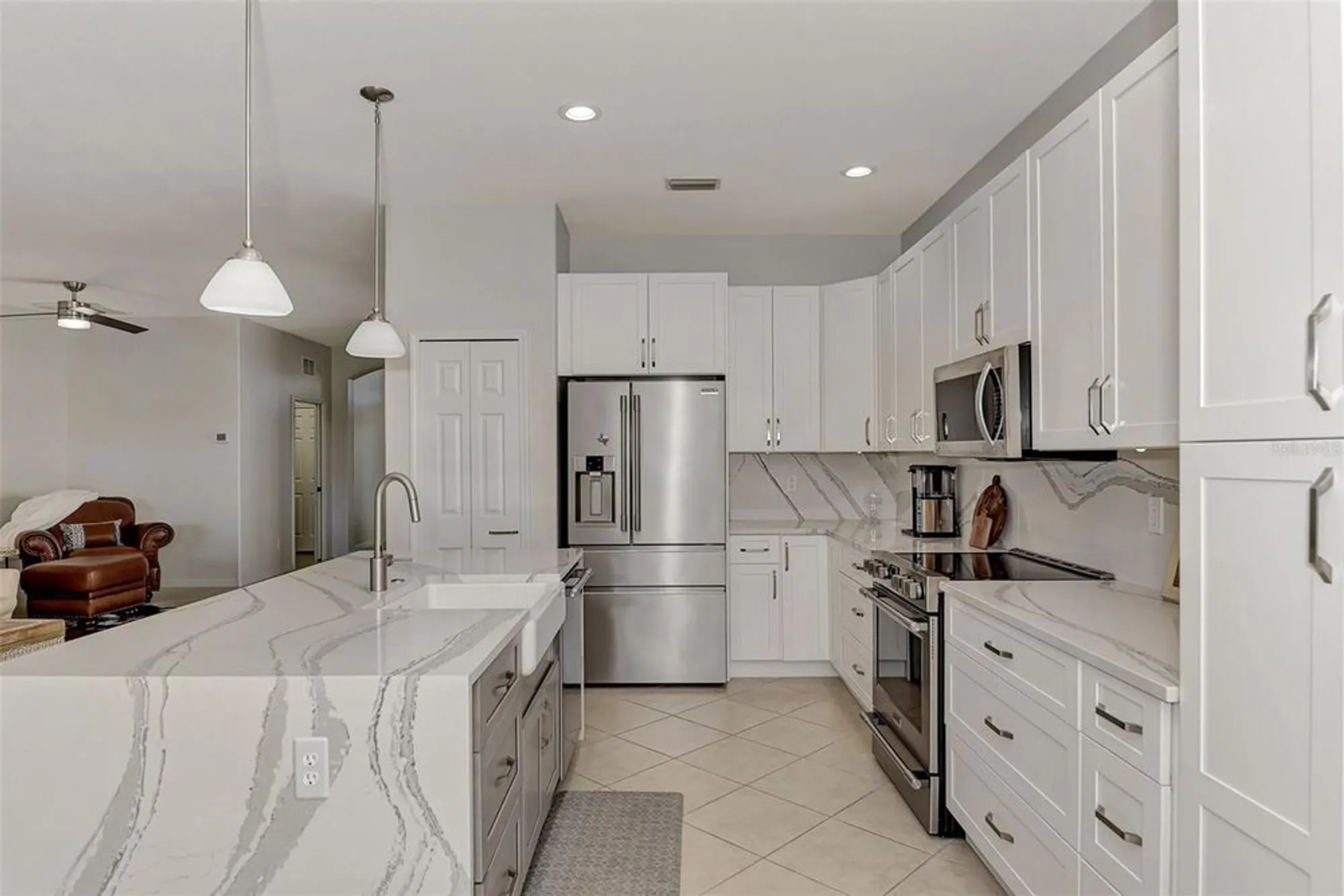 Property Slideshow image 25 of 53 | 20619 capello dr, Venice, FL, 34292