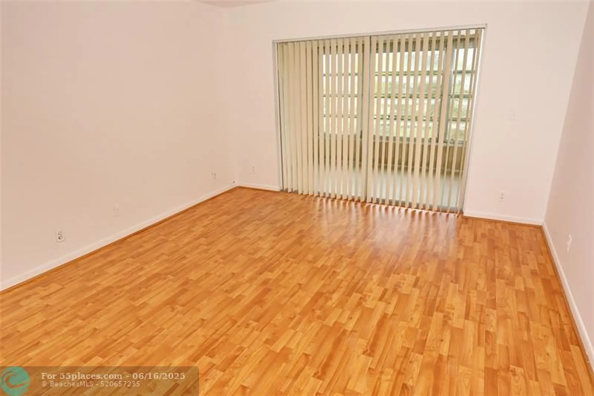 Property Slideshow image 11 of 30 | 6700 royal palm blvd apt 309, Margate, FL, 33063