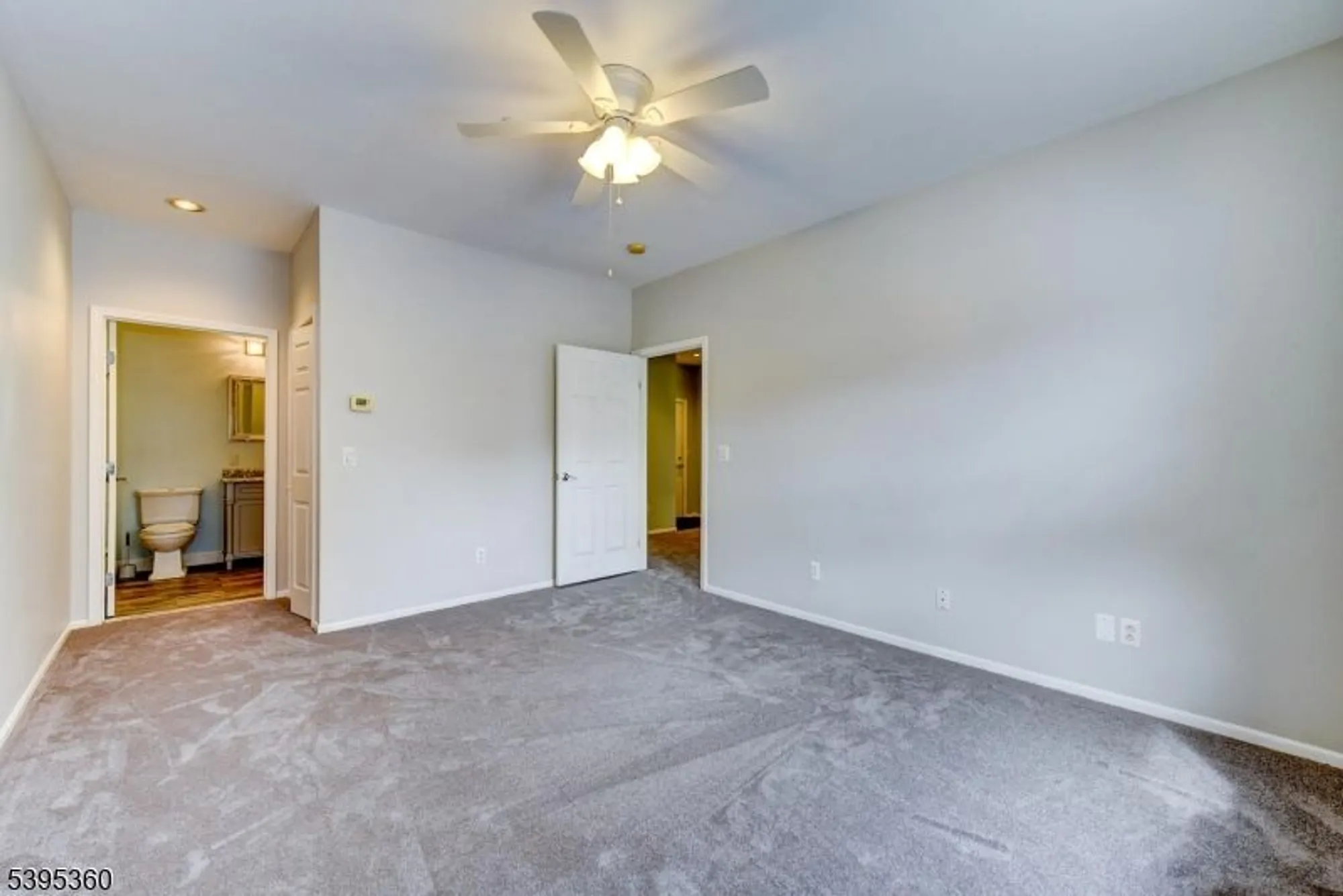 Property Slideshow image 26 of 39 | 4 richmond rd 216, West Milford, NJ, 07480