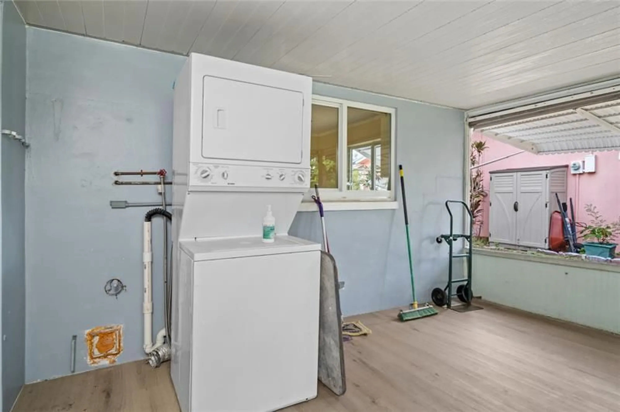 Property Slideshow image 27 of 31 | 4514 nw 49th dr, Tamarac, FL, 33319