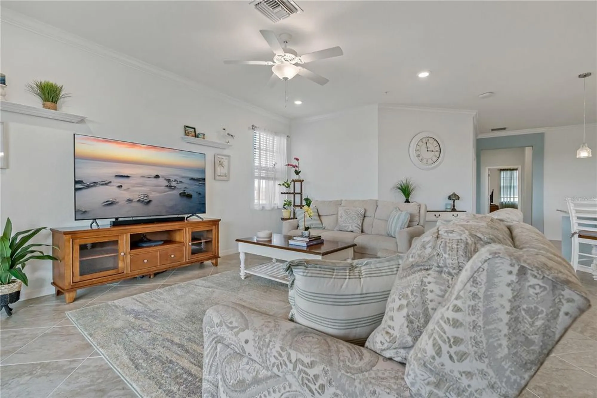Property Slideshow image 13 of 67 | 23189 banbury way 203, Venice, FL, 34293