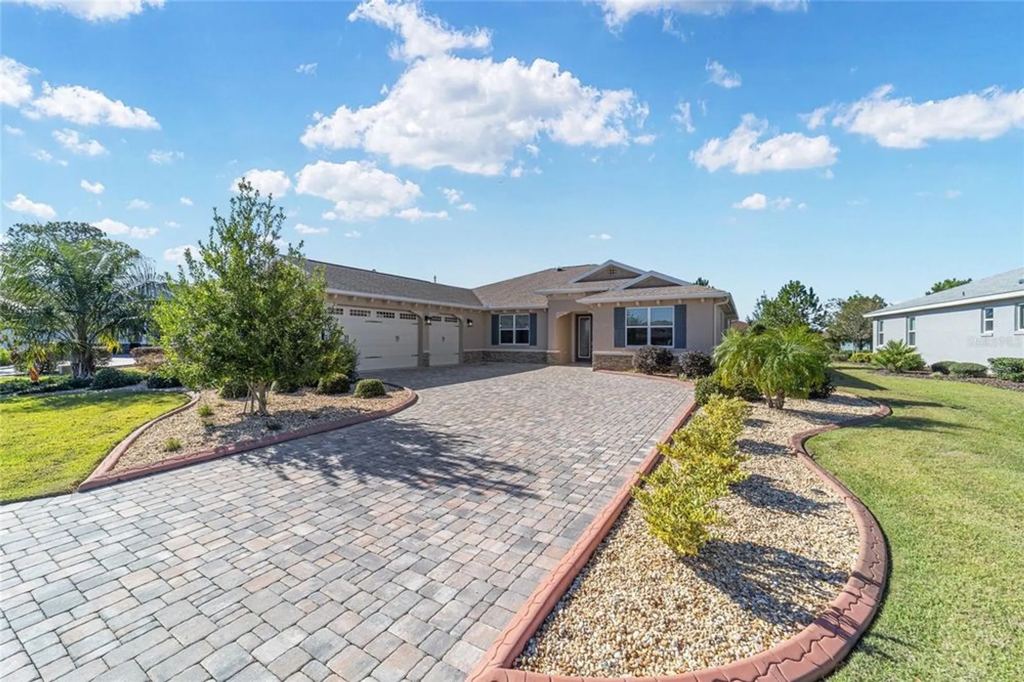 Property Slideshow image 8 of 63 | 8445 sw 93rd cir, Ocala, FL, 34481