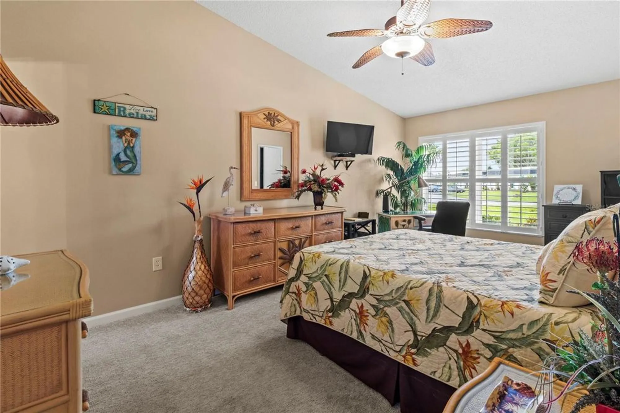 Property Slideshow image 33 of 57 | 3619 36th avenue dr, Bradenton, FL, 34205