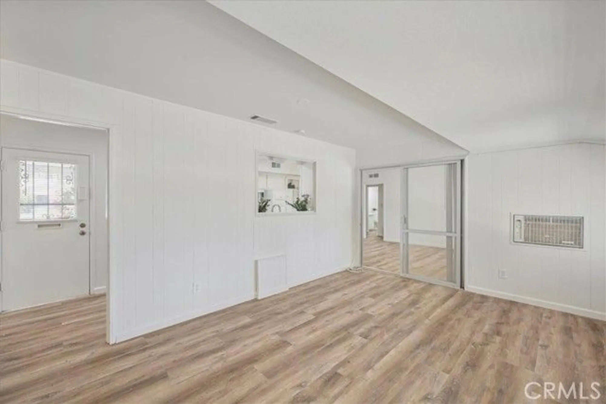 Property Slideshow image 12 of 27 | 28258 w worcester rd, Menifee, CA, 92586